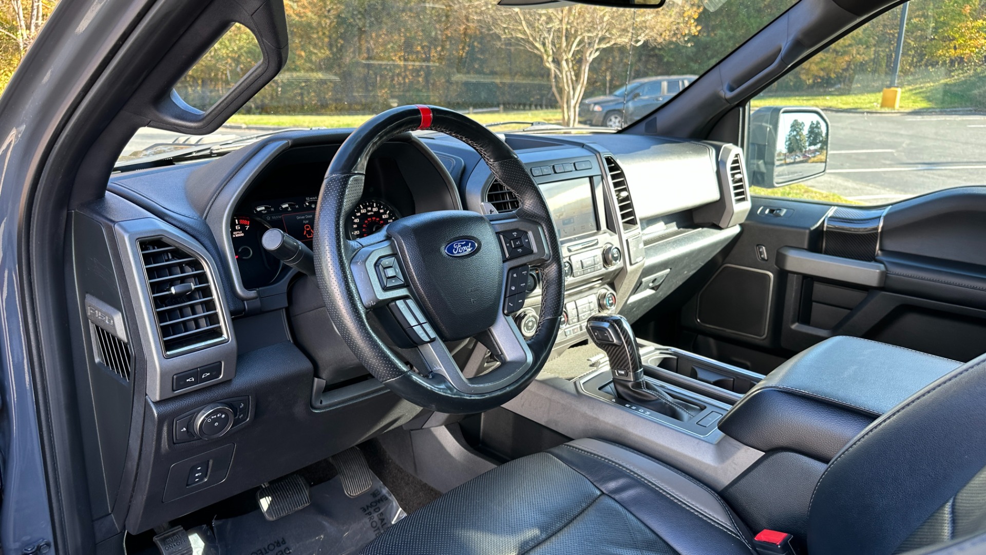Used 2018 Ford F-150 RAPTOR / WHEEL TIRE UPGRADE / TECH PACKAGE / CARBON FIBER for sale Sold at Formula Imports in Charlotte NC 28227 11