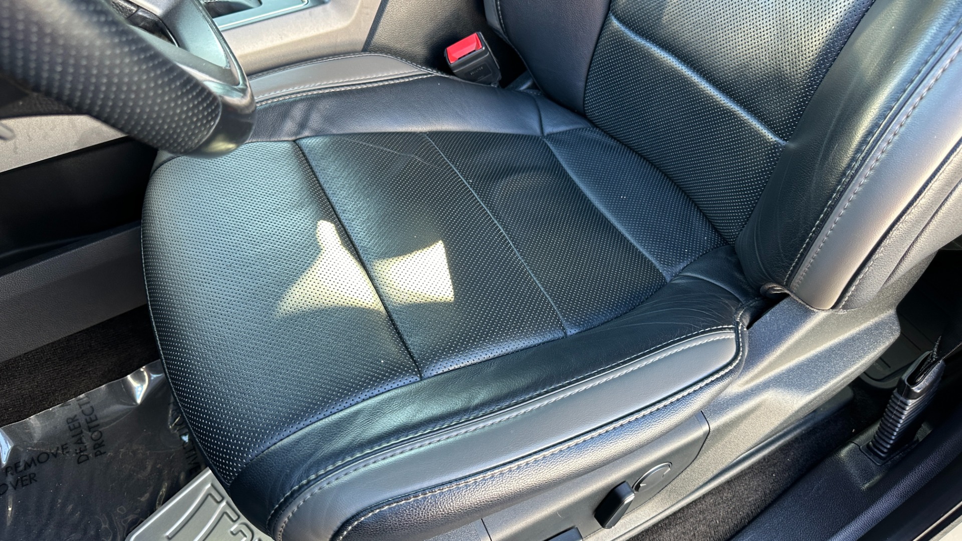 Used 2018 Ford F-150 RAPTOR / WHEEL TIRE UPGRADE / TECH PACKAGE / CARBON FIBER for sale Sold at Formula Imports in Charlotte NC 28227 14