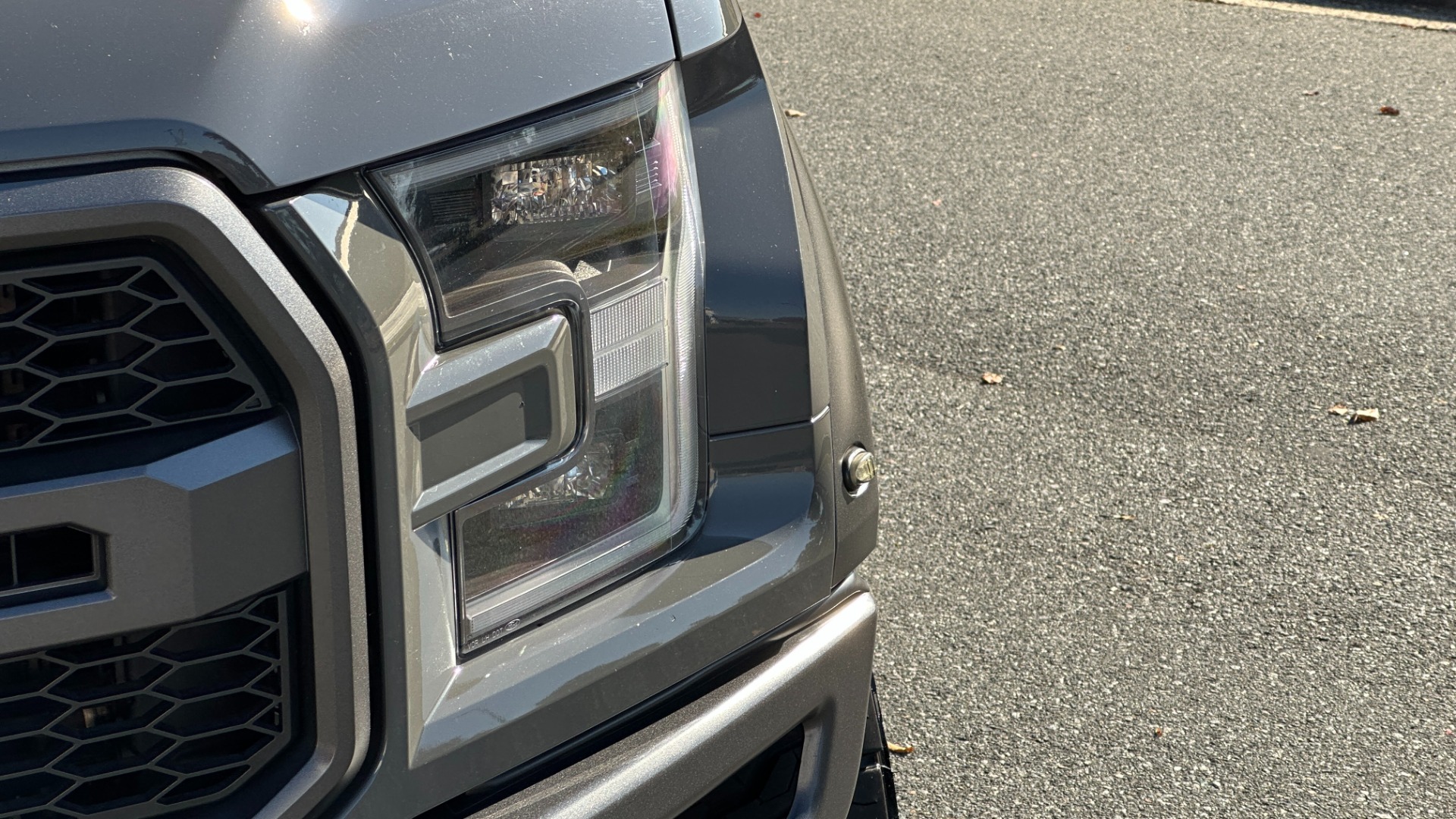 Used 2018 Ford F-150 RAPTOR / WHEEL TIRE UPGRADE / TECH PACKAGE / CARBON FIBER for sale Sold at Formula Imports in Charlotte NC 28227 45