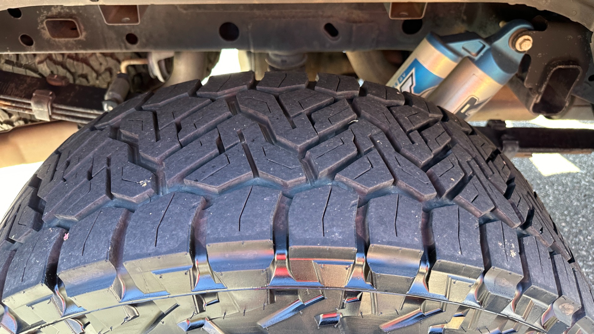 Used 2018 Ford F-150 RAPTOR / WHEEL TIRE UPGRADE / TECH PACKAGE / CARBON FIBER for sale Sold at Formula Imports in Charlotte NC 28227 48