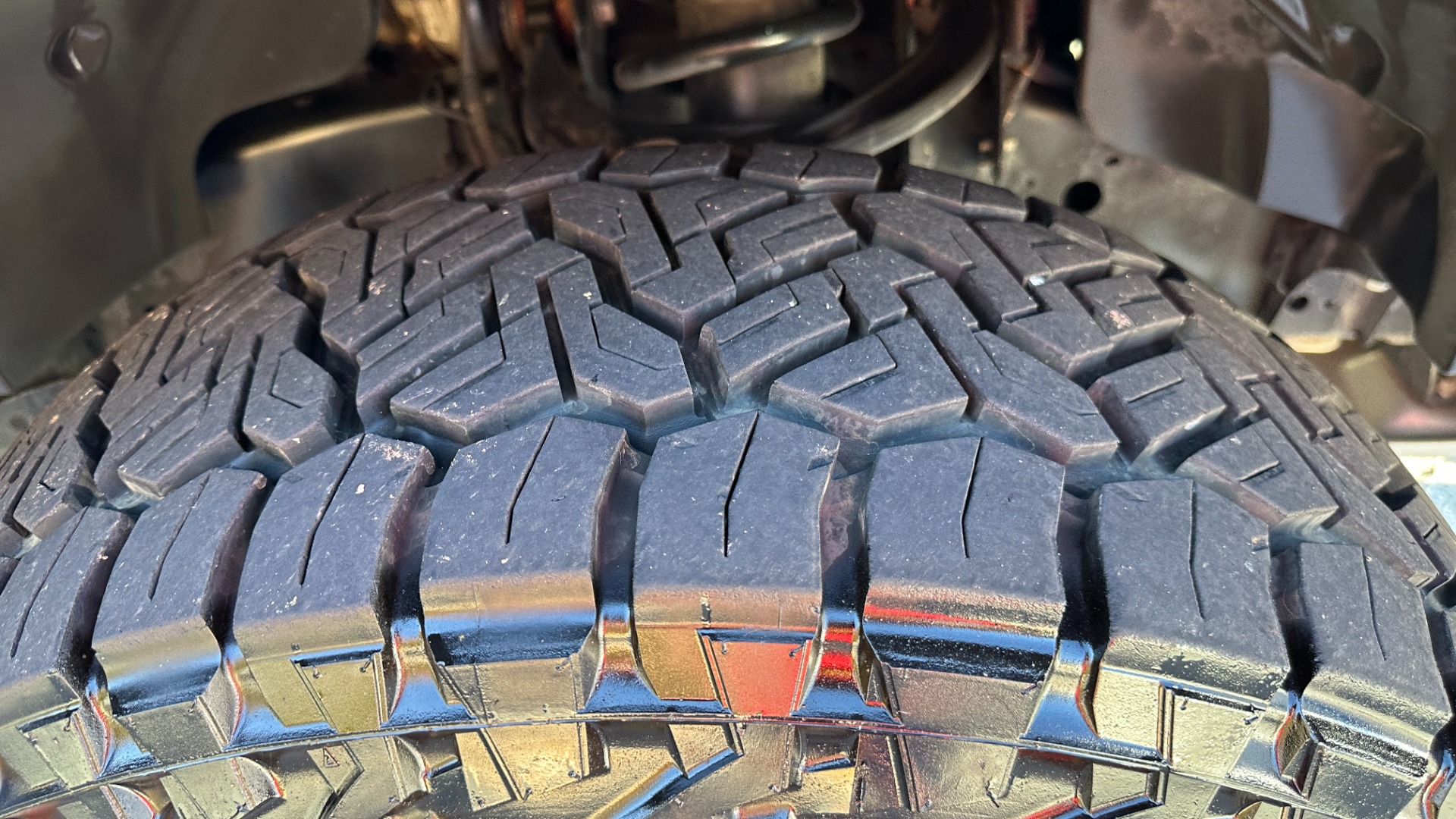 Used 2018 Ford F-150 RAPTOR / WHEEL TIRE UPGRADE / TECH PACKAGE / CARBON FIBER for sale Sold at Formula Imports in Charlotte NC 28227 49