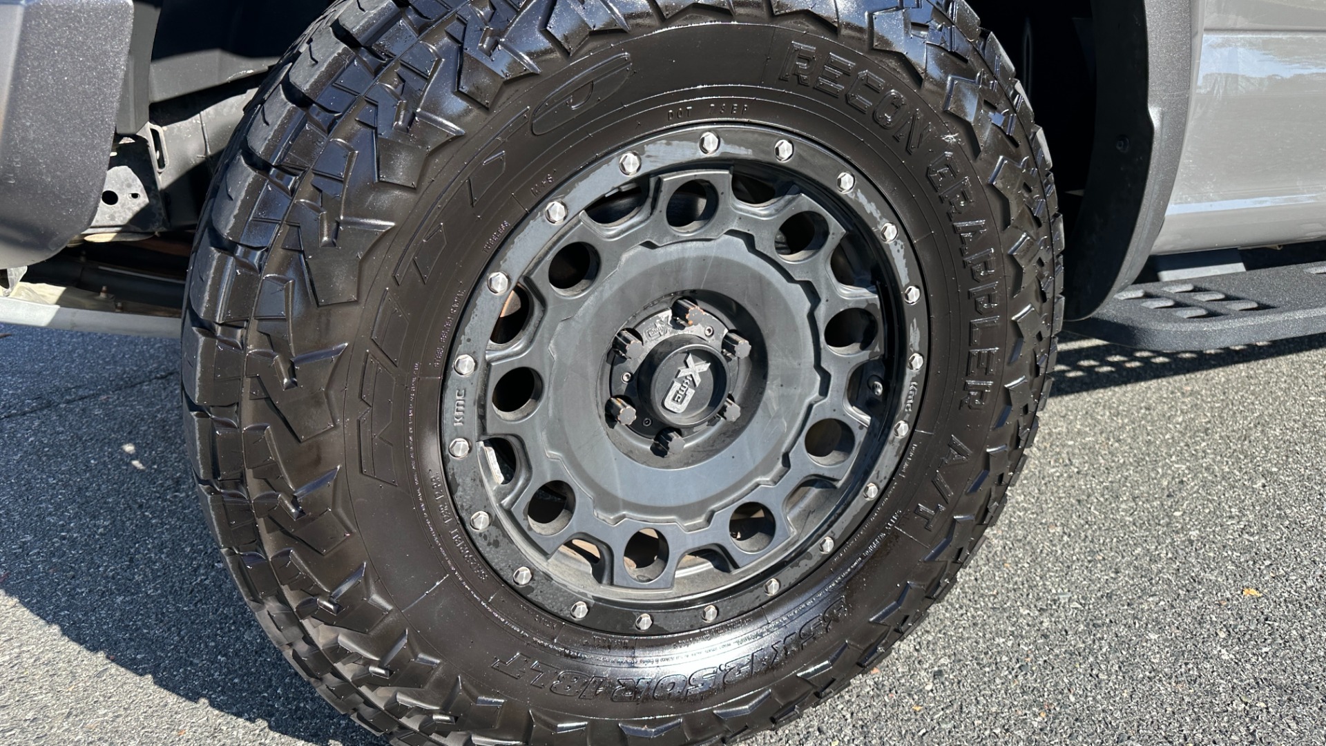 Used 2018 Ford F-150 RAPTOR / WHEEL TIRE UPGRADE / TECH PACKAGE / CARBON FIBER for sale Sold at Formula Imports in Charlotte NC 28227 53