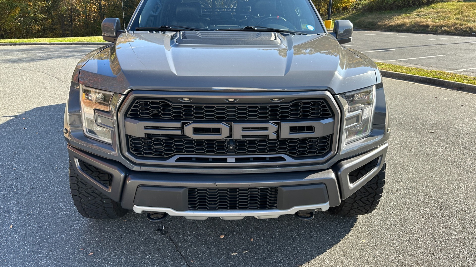 Used 2018 Ford F-150 RAPTOR / WHEEL TIRE UPGRADE / TECH PACKAGE / CARBON FIBER for sale Sold at Formula Imports in Charlotte NC 28227 9