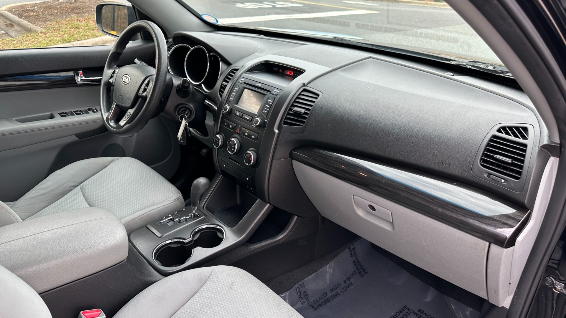 Used 2013 Kia Sorento LX / CONVENIENCE / AWD / 4CYL / CLOTH INTERIOR / ROOF RACK for sale Sold at Formula Imports in Charlotte NC 28227 29