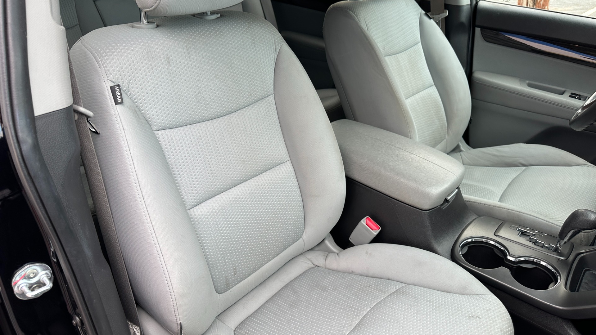Used 2013 Kia Sorento LX / CONVENIENCE / AWD / 4CYL / CLOTH INTERIOR / ROOF RACK for sale Sold at Formula Imports in Charlotte NC 28227 31