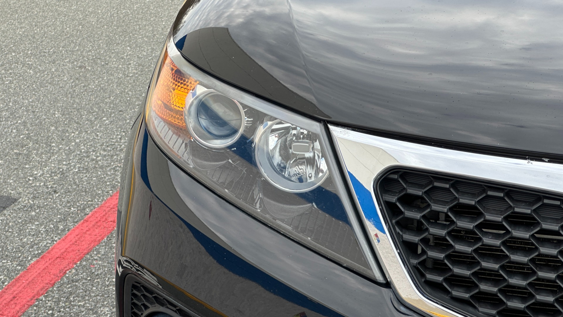 Used 2013 Kia Sorento LX / CONVENIENCE / AWD / 4CYL / CLOTH INTERIOR / ROOF RACK for sale $9,395 at Formula Imports in Charlotte NC 28227 35