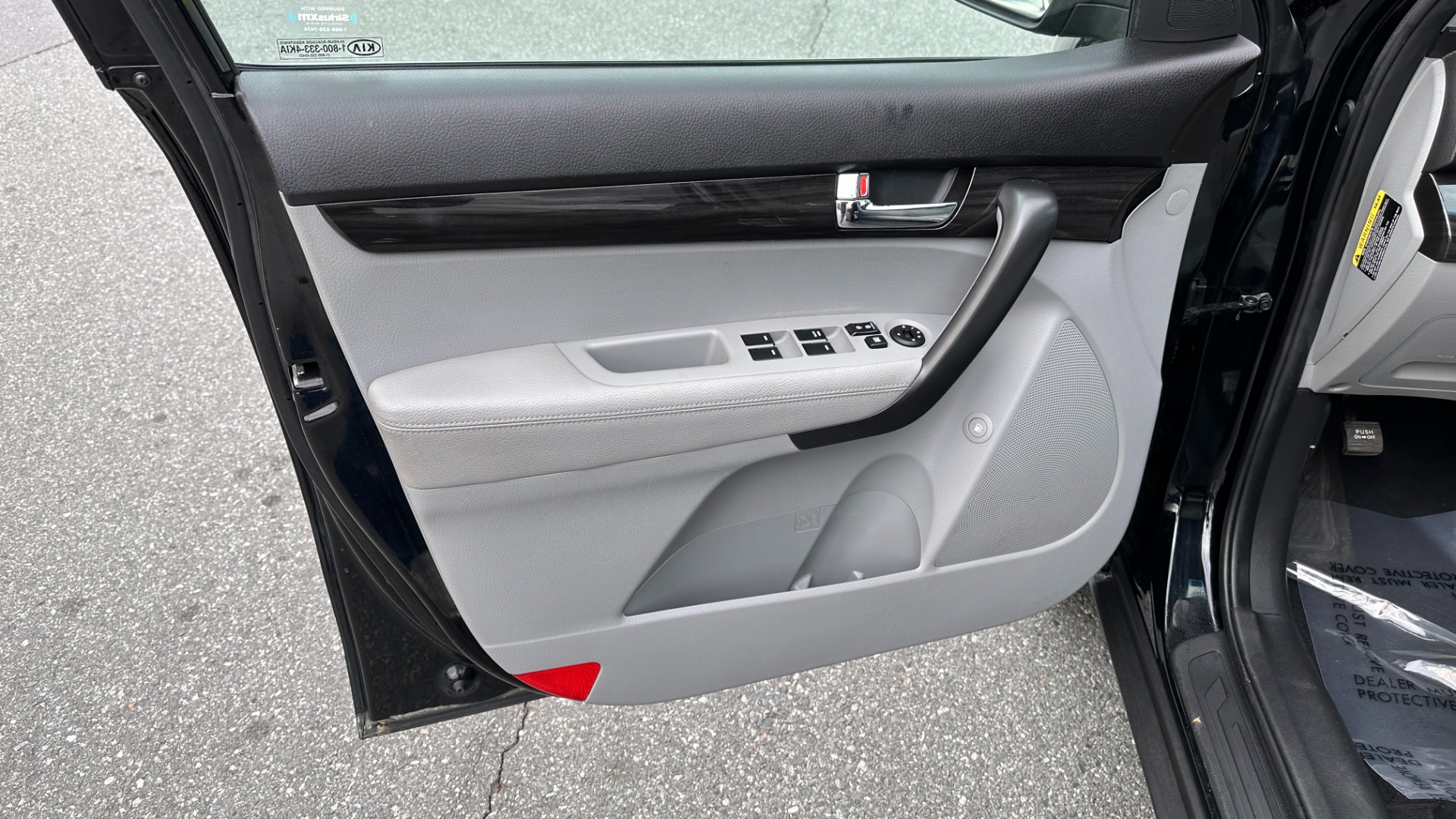 Used 2013 Kia Sorento LX / CONVENIENCE / AWD / 4CYL / CLOTH INTERIOR / ROOF RACK for sale $9,395 at Formula Imports in Charlotte NC 28227 8