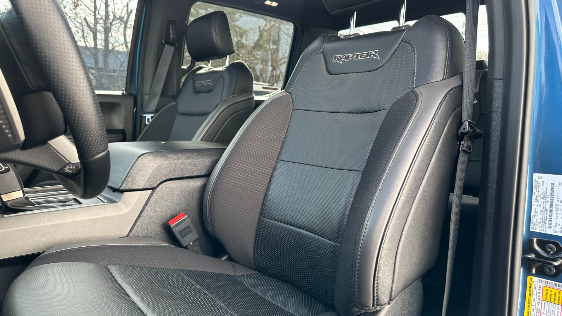 Used 2019 Ford F-150 RAPTOR / HIGH OUTPUT ECOBOOST / PANORAMIC ROOF / NAVIGATION / 802A PACKAGE for sale $65,995 at Formula Imports in Charlotte NC 28227 21