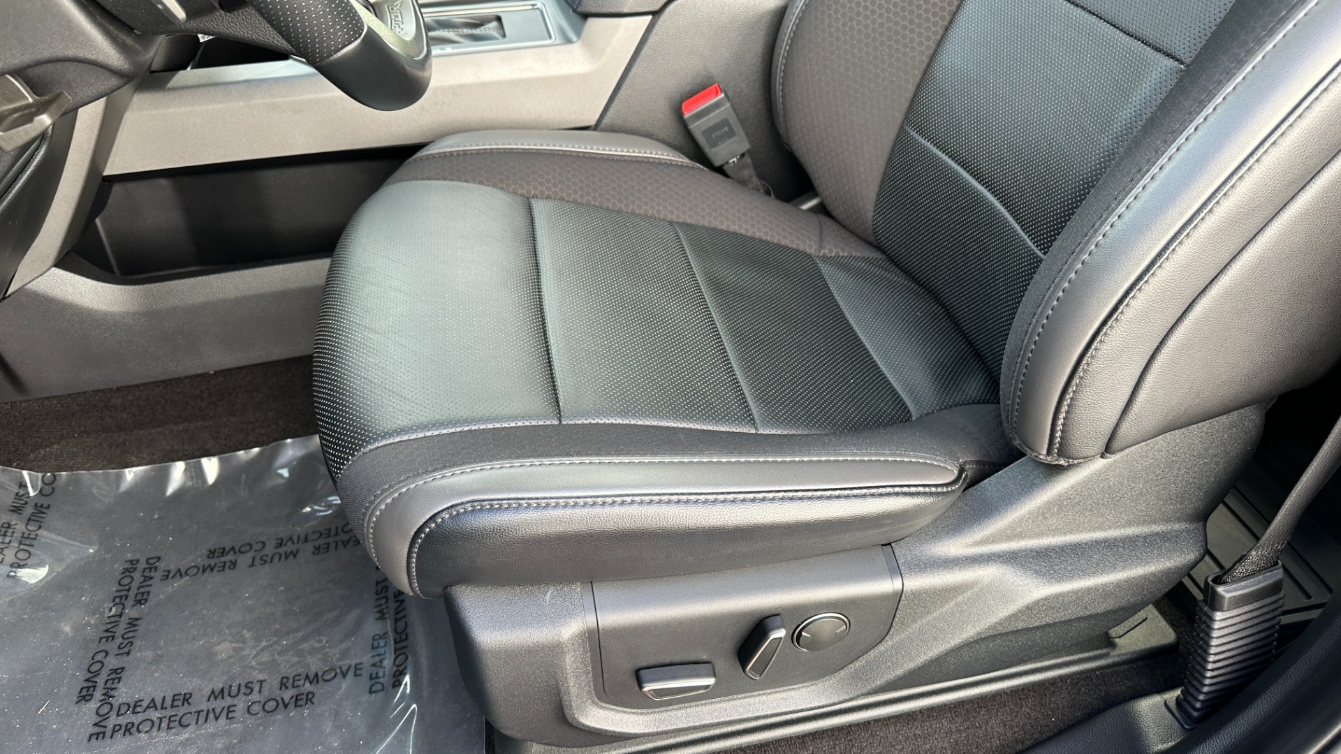 Used 2019 Ford F-150 RAPTOR / HIGH OUTPUT ECOBOOST / PANORAMIC ROOF / NAVIGATION / 802A PACKAGE for sale $65,995 at Formula Imports in Charlotte NC 28227 22