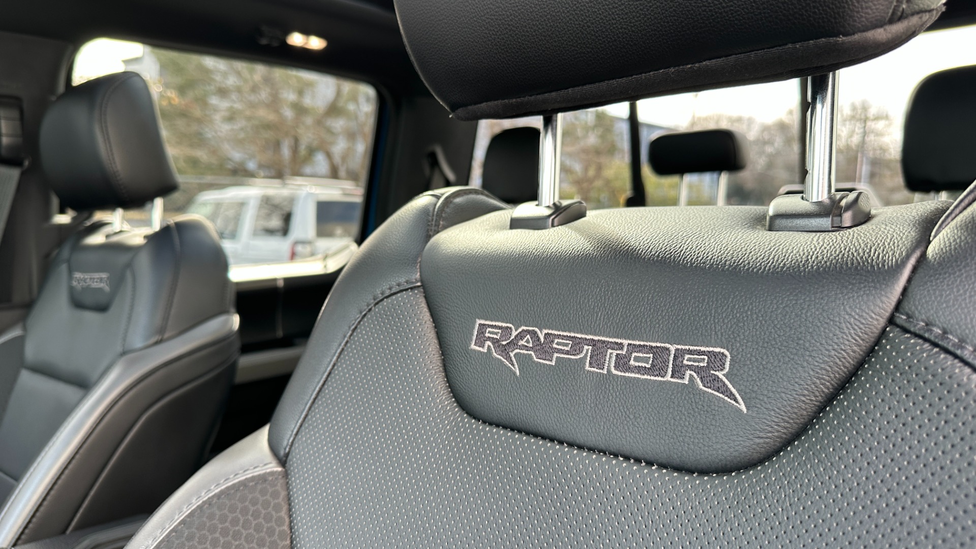 Used 2019 Ford F-150 RAPTOR / HIGH OUTPUT ECOBOOST / PANORAMIC ROOF / NAVIGATION / 802A PACKAGE for sale $65,995 at Formula Imports in Charlotte NC 28227 25