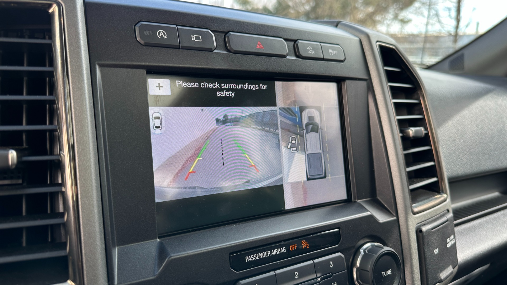 Used 2019 Ford F-150 RAPTOR / HIGH OUTPUT ECOBOOST / PANORAMIC ROOF / NAVIGATION / 802A PACKAGE for sale Sold at Formula Imports in Charlotte NC 28227 29