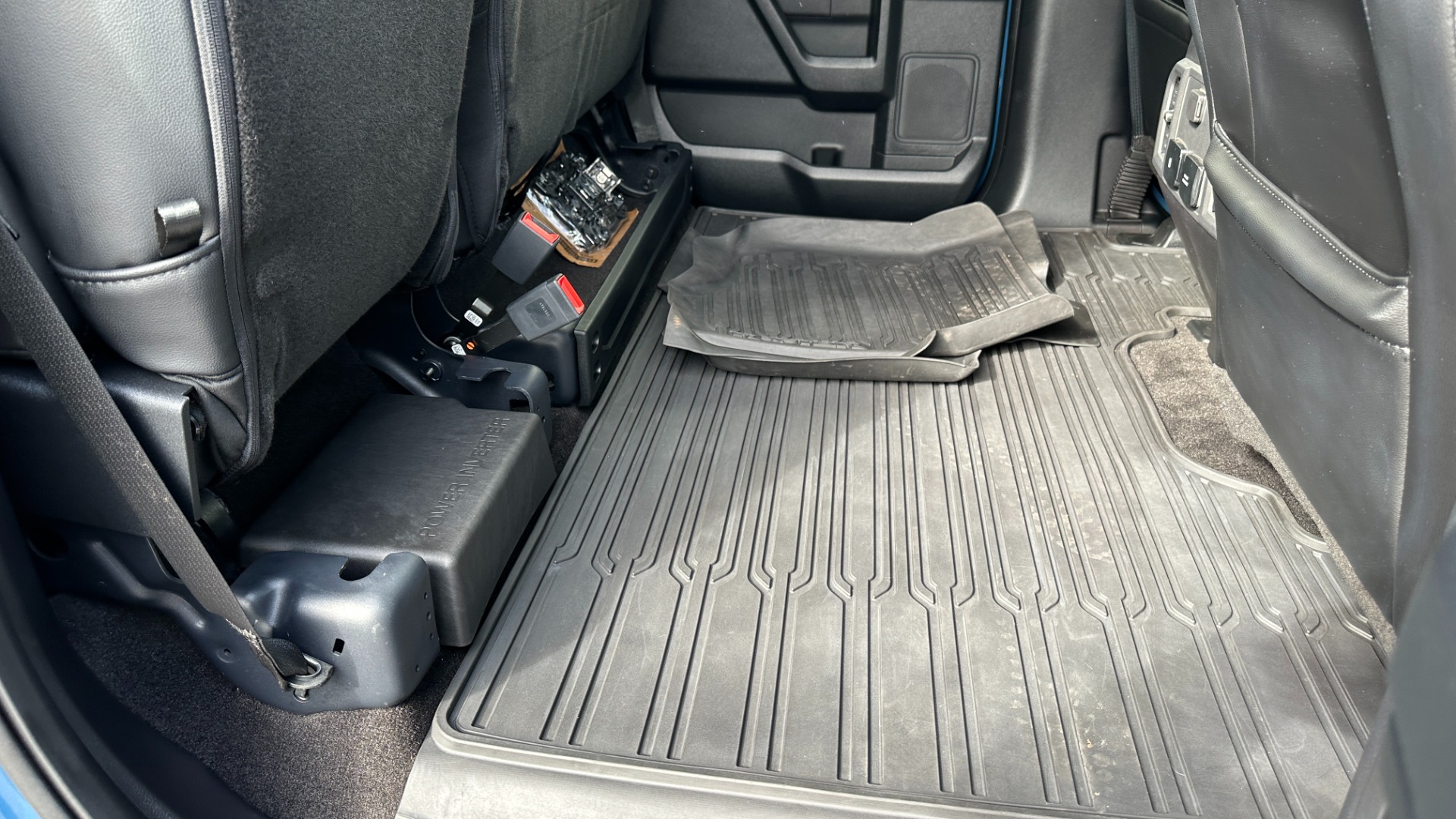 Used 2019 Ford F-150 RAPTOR / HIGH OUTPUT ECOBOOST / PANORAMIC ROOF / NAVIGATION / 802A PACKAGE for sale $65,995 at Formula Imports in Charlotte NC 28227 41