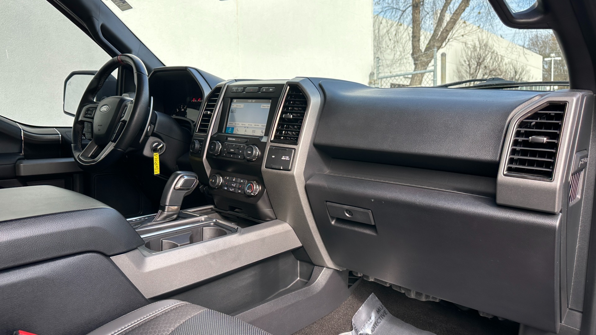 Used 2019 Ford F-150 RAPTOR / HIGH OUTPUT ECOBOOST / PANORAMIC ROOF / NAVIGATION / 802A PACKAGE for sale Sold at Formula Imports in Charlotte NC 28227 43