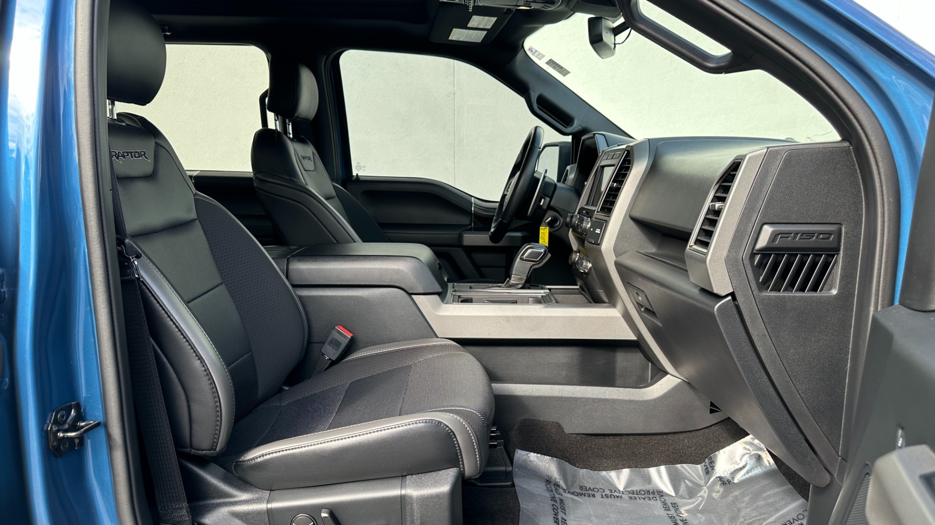 Used 2019 Ford F-150 RAPTOR / HIGH OUTPUT ECOBOOST / PANORAMIC ROOF / NAVIGATION / 802A PACKAGE for sale $65,995 at Formula Imports in Charlotte NC 28227 44