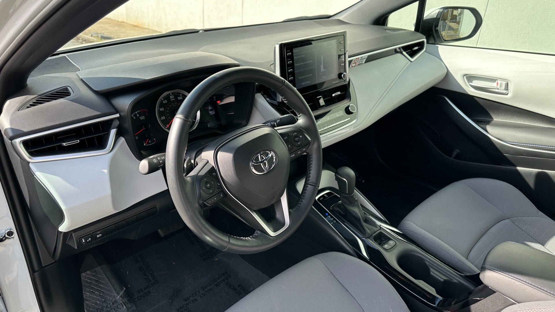Used 2021 Toyota Corolla SE / BLACK ROOF / CLOTH SEATS / BACKUP CAMERA for sale $20,995 at Formula Imports in Charlotte NC 28227 11