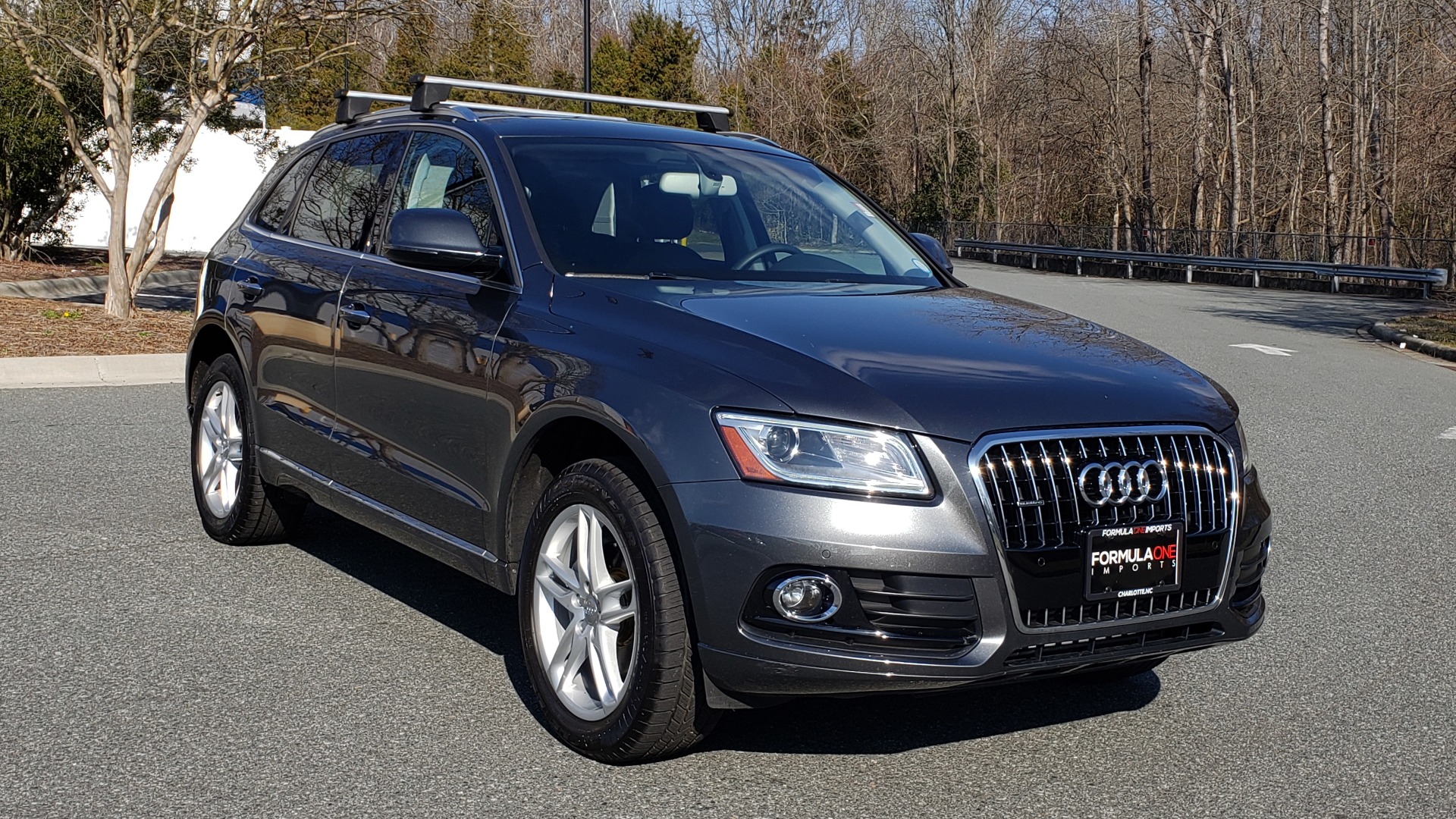 Used 2017 Audi Q5 PREMIUM PLUS / TECH / NAV / PANO / REARVIEW / B&O SND for sale Sold at Formula Imports in Charlotte NC 28227 4