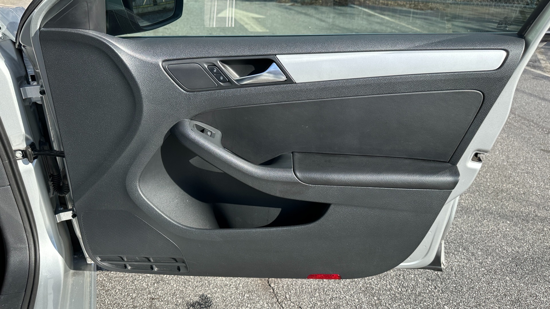 Used 2011 Volkswagen Jetta Sedan SEL / LEATHER / SUNROOF / BLUETOOTH for sale $7,995 at Formula Imports in Charlotte NC 28227 20