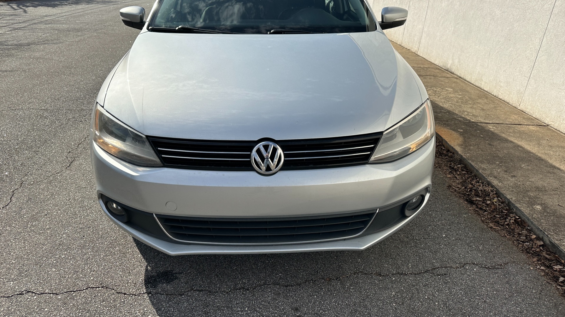 Used 2011 Volkswagen Jetta Sedan SEL / LEATHER / SUNROOF / BLUETOOTH for sale Sold at Formula Imports in Charlotte NC 28227 7