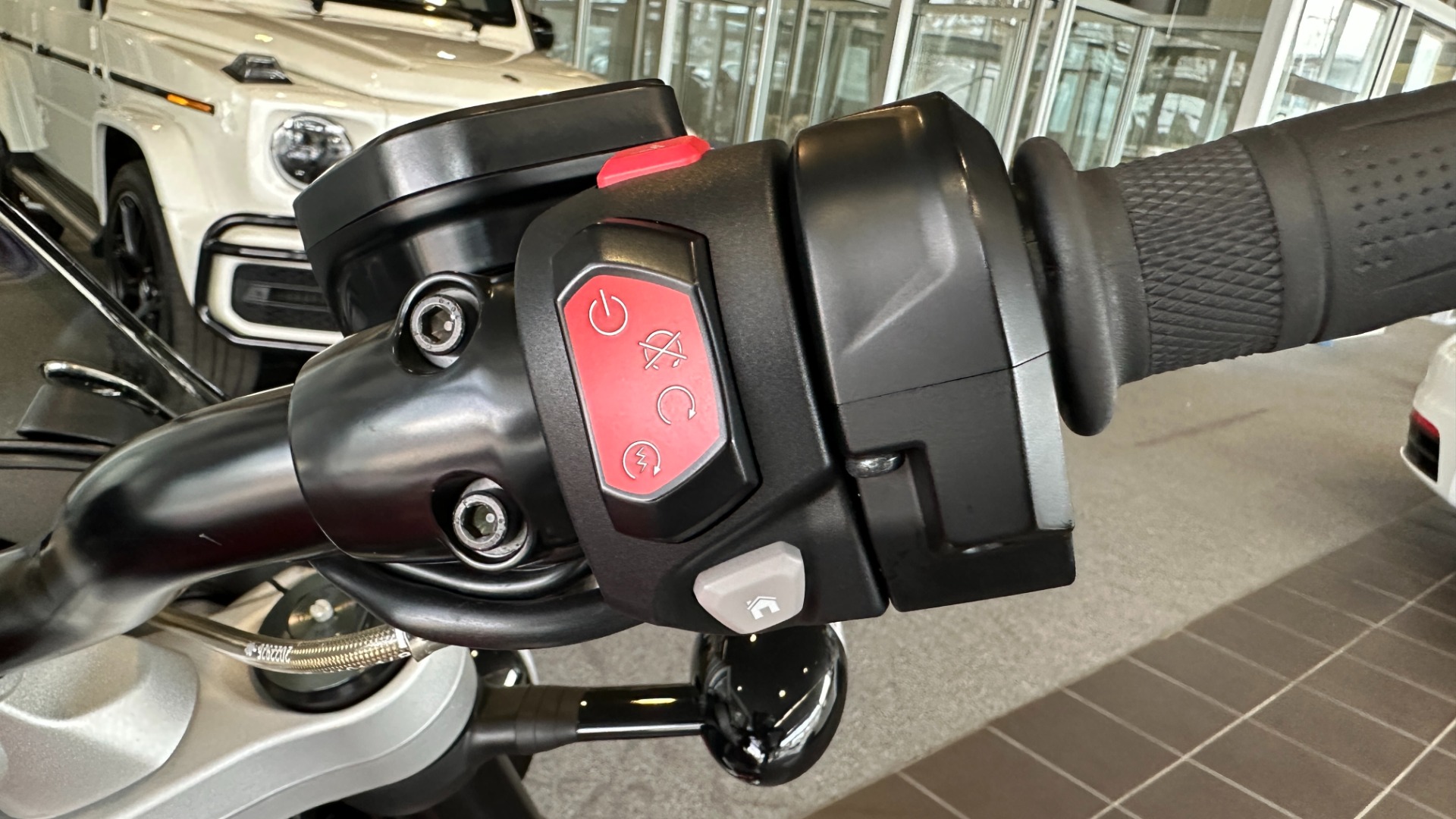 Used 2020 Triumph ROCKET 3R for sale Sold at Formula Imports in Charlotte NC 28227 13