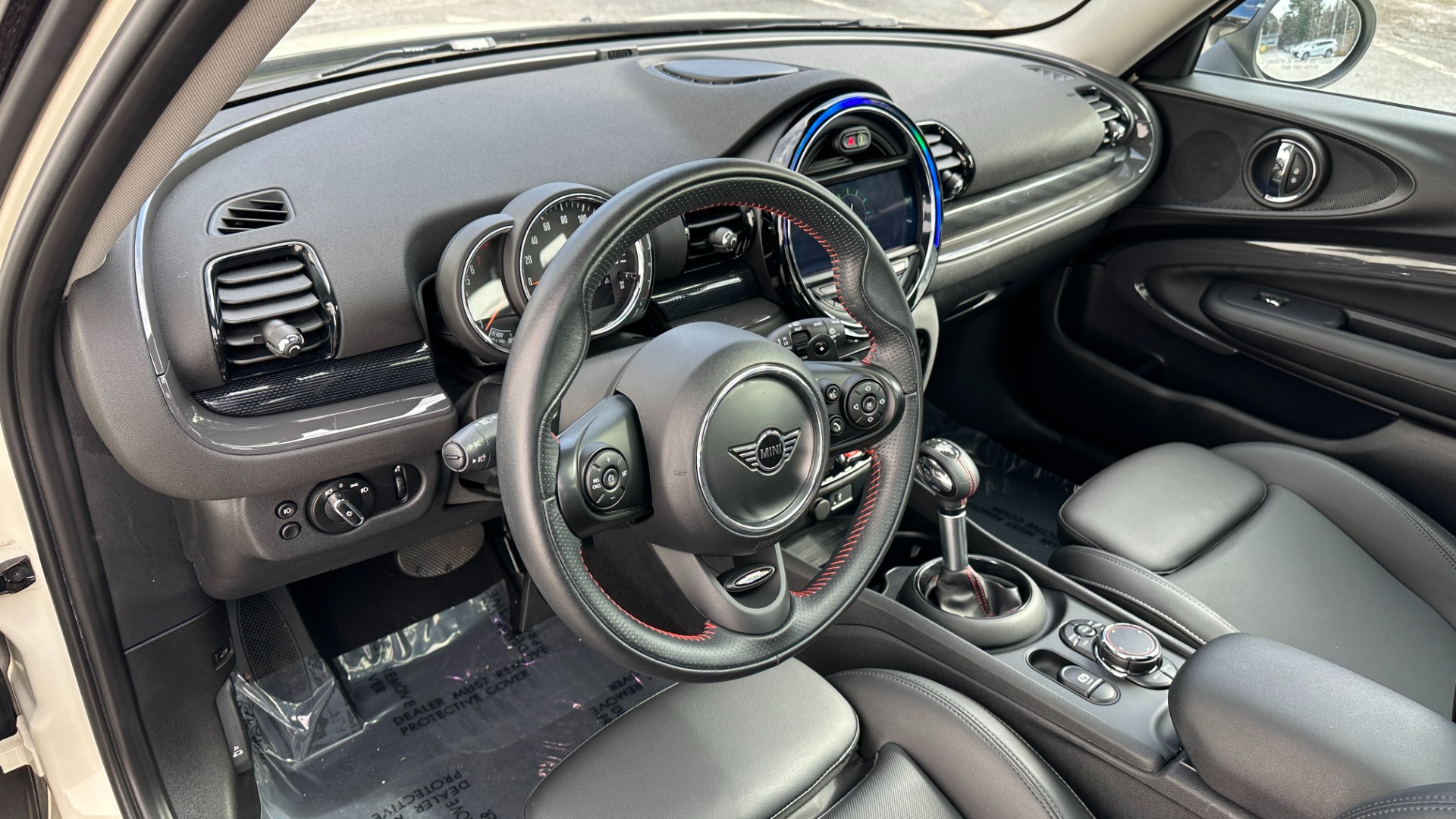 Used 2019 MINI Clubman COOPER S / NAVIGATION / ALL4 / HEATED SEATS / SPORT MODE / PADDLE SHIFTERS for sale $26,595 at Formula Imports in Charlotte NC 28227 11