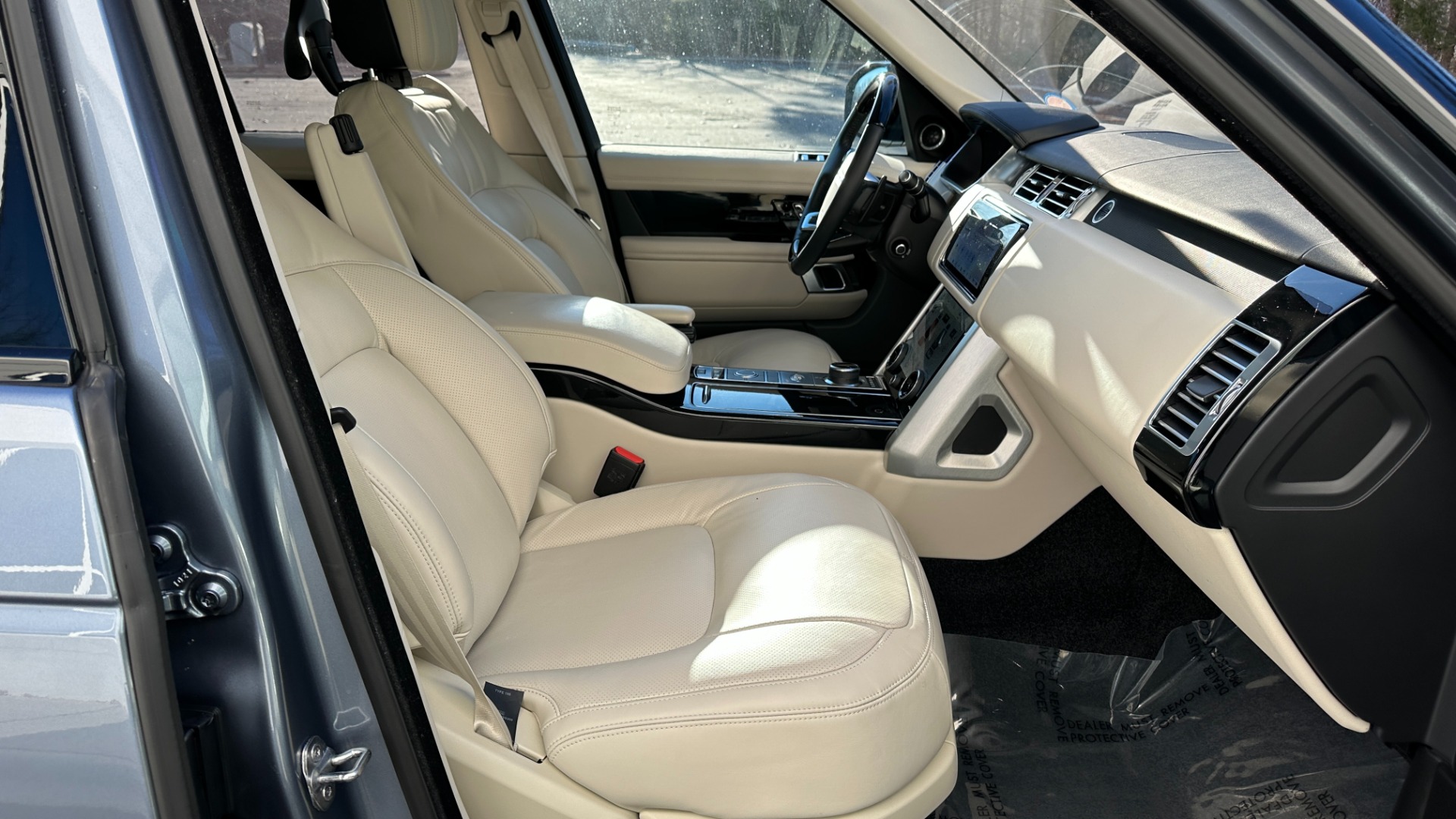Used 2022 Land Rover Range Rover WESTMINISTER / MASSAGE / BLACK ROOF / 22IN WHEELS / REAR CONVENIENCE for sale $119,999 at Formula Imports in Charlotte NC 28227 24