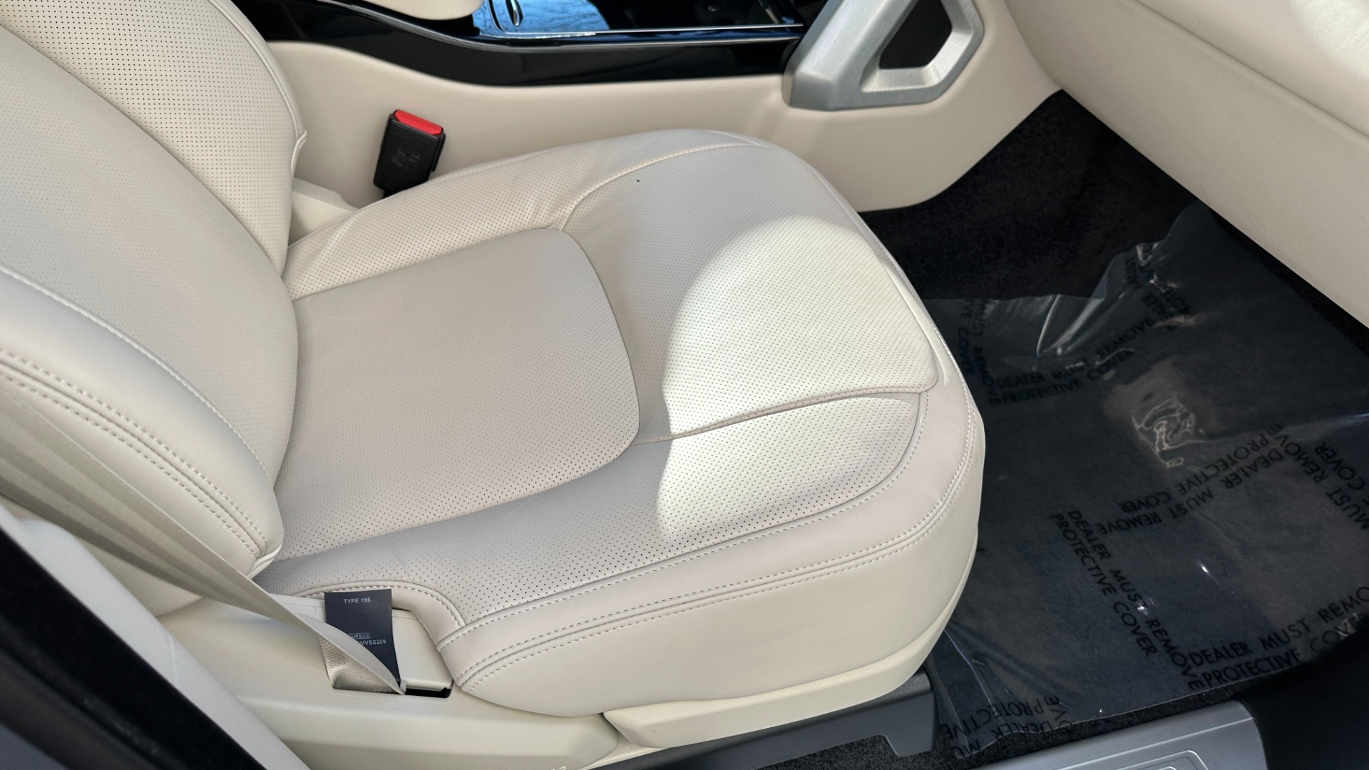 Used 2022 Land Rover Range Rover WESTMINISTER / MASSAGE / BLACK ROOF / 22IN WHEELS / REAR CONVENIENCE for sale Sold at Formula Imports in Charlotte NC 28227 25
