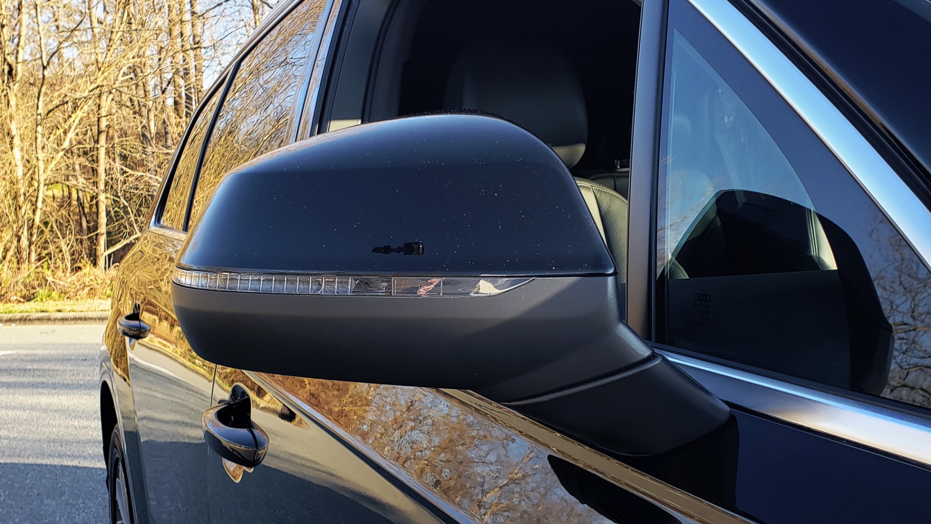 Used 2019 Audi Q7 PREMIUM PLUS / NAV / PANO-ROOF / 3-ROW / REARVIEW for sale Sold at Formula Imports in Charlotte NC 28227 23