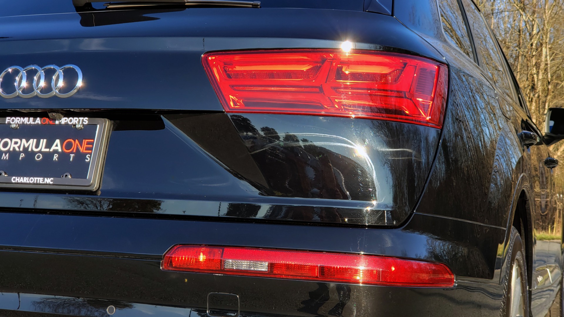 Used 2019 Audi Q7 PREMIUM PLUS / NAV / PANO-ROOF / 3-ROW / REARVIEW for sale Sold at Formula Imports in Charlotte NC 28227 28
