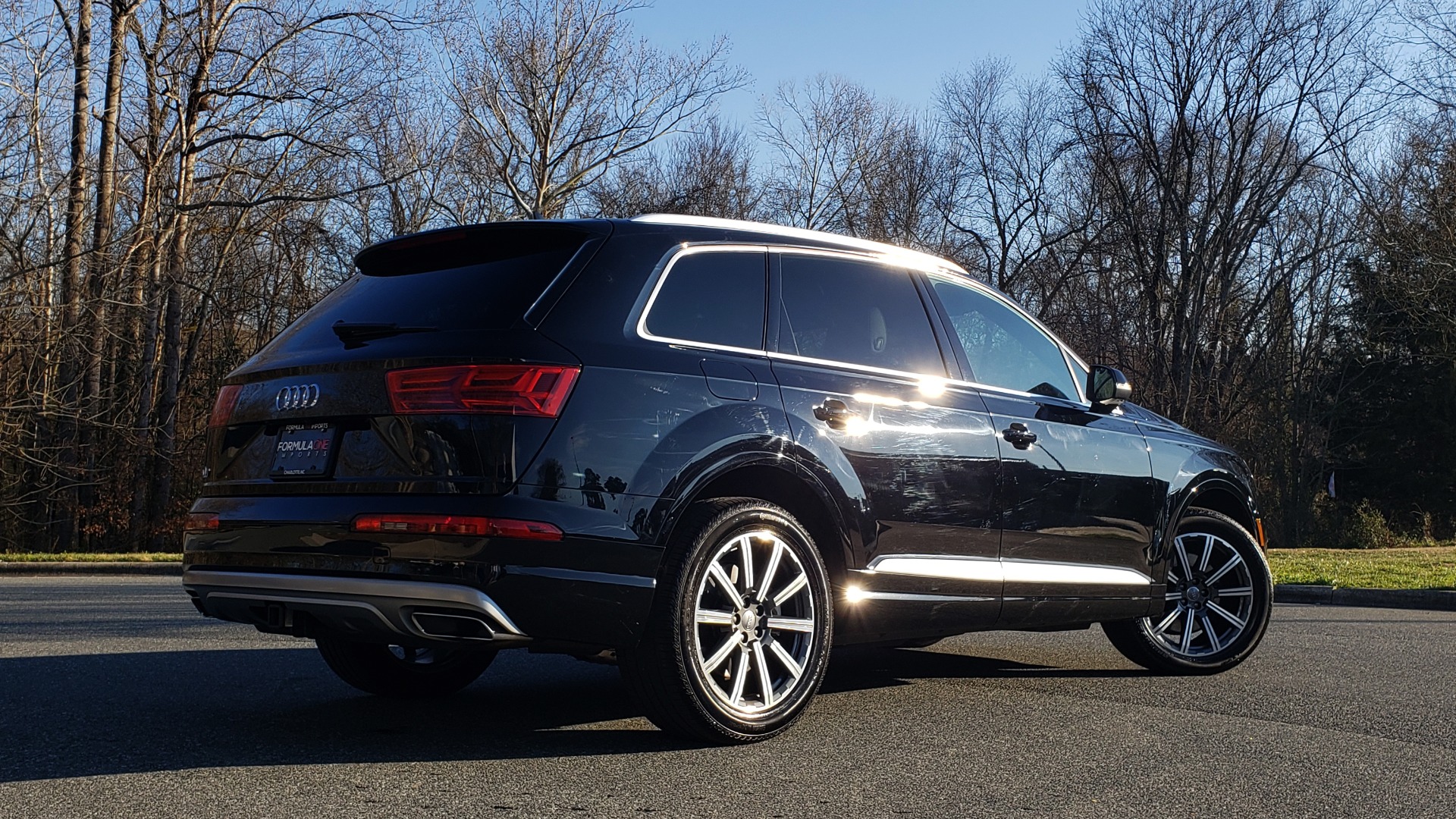 Used 2019 Audi Q7 PREMIUM PLUS / NAV / PANO-ROOF / 3-ROW / REARVIEW for sale Sold at Formula Imports in Charlotte NC 28227 6