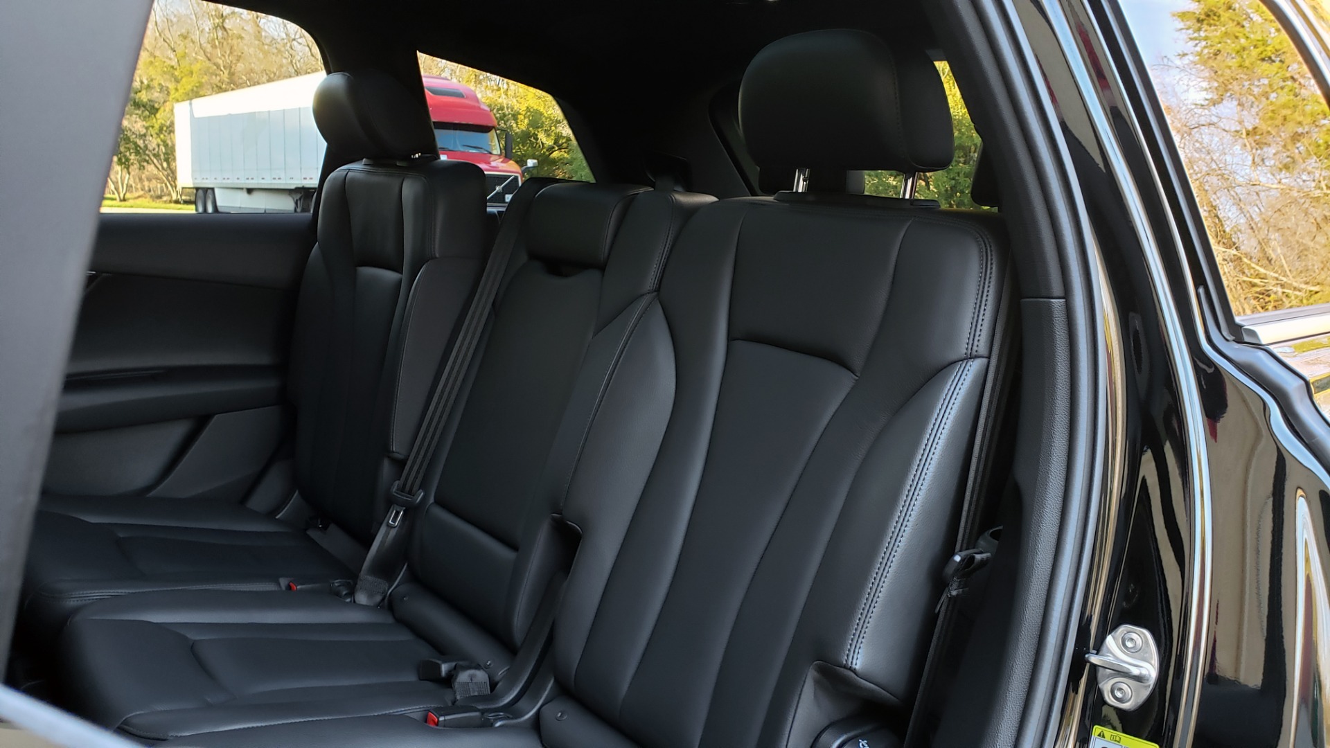 Used 2019 Audi Q7 PREMIUM PLUS / NAV / PANO-ROOF / 3-ROW / REARVIEW for sale Sold at Formula Imports in Charlotte NC 28227 65