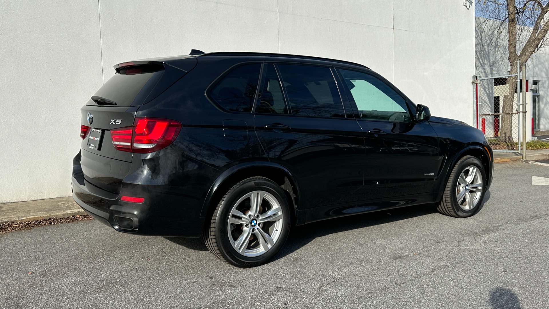 Used 2017 BMW X5 XDRIVE50I / CARPLAY / DRIVING ASSISTANCE / EXECUTIVE / LIGHTING / MSPORT for sale Sold at Formula Imports in Charlotte NC 28227 7