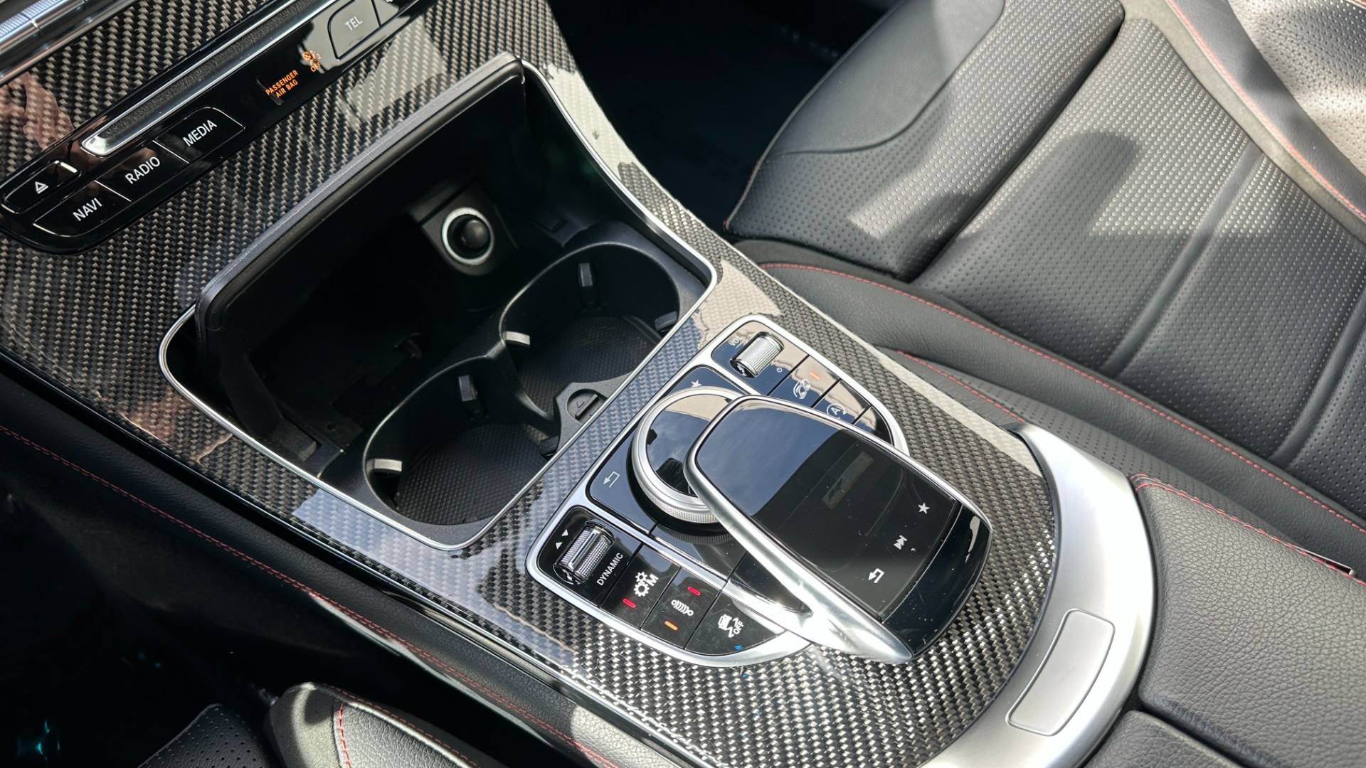 Used 2019 Mercedes-Benz GLC AMG GLC43 / CARBON FIBER / PERFORMANCE STEERING WHEEL / NIGHT PACKAGE for sale Sold at Formula Imports in Charlotte NC 28227 20