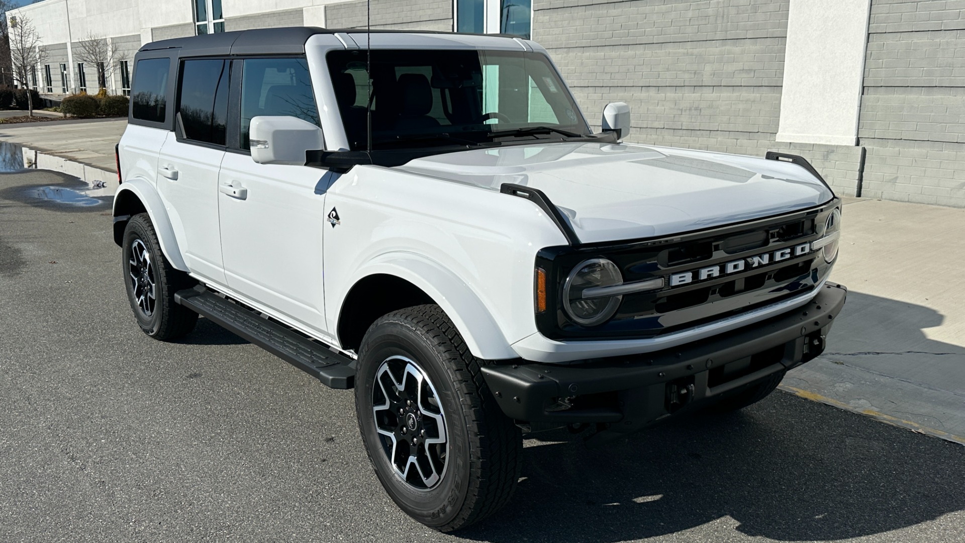 Used 2022 Ford Bronco ADVANCED / OUTER BANKS SERIES / HARD TOP