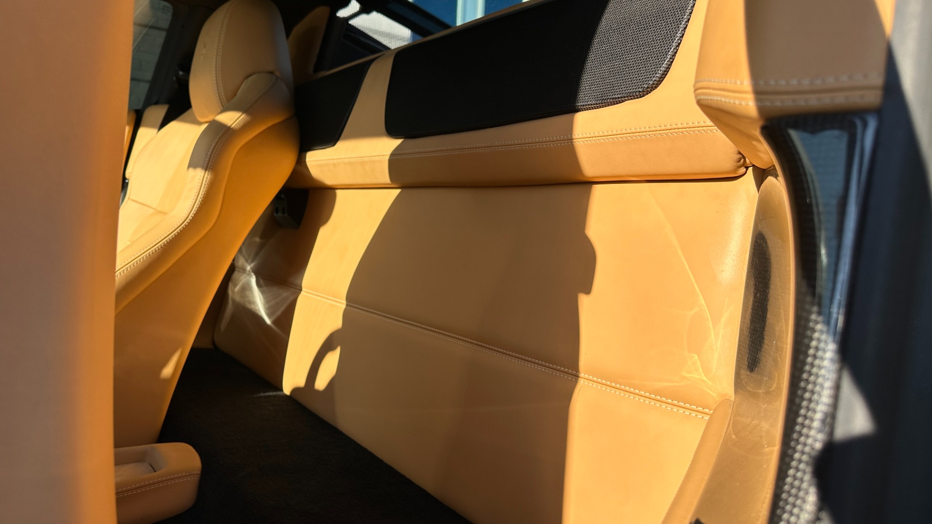 Used 2010 Ferrari 458 Italia CARBON FIBER TRIM / SCUDERIA SHIELDS / DAYTONA SEATS / LED STEERING WHEEL for sale $219,462 at Formula Imports in Charlotte NC 28227 15