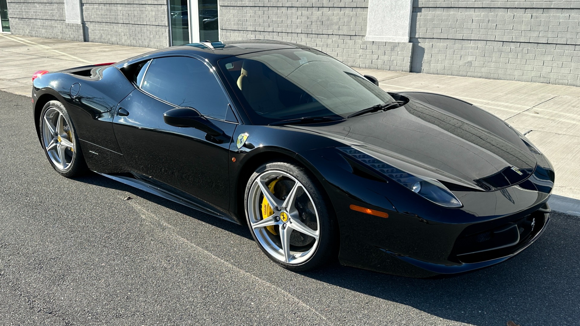 Used 2010 Ferrari 458 Italia CARBON FIBER TRIM / SCUDERIA SHIELDS / DAYTONA SEATS / LED STEERING WHEEL for sale $219,462 at Formula Imports in Charlotte NC 28227 8