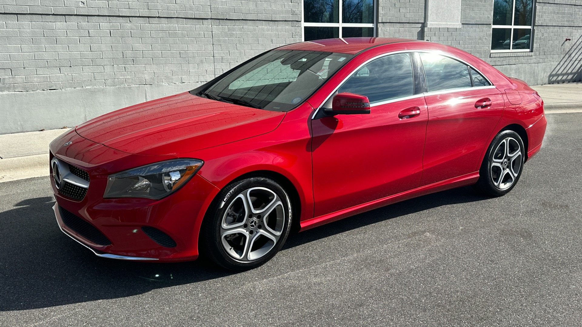 Used 2019 Mercedes-Benz CLA CLA 250 / APPLE CARPLAY / 17IN WHEELS / COMFORT SUSPENSION / BLINDSPOT for sale $27,995 at Formula Imports in Charlotte NC 28227 2