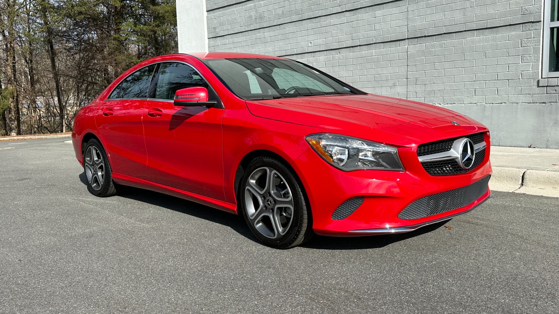 Used 2019 Mercedes-Benz CLA CLA 250 / APPLE CARPLAY / 17IN WHEELS / COMFORT SUSPENSION / BLINDSPOT for sale $27,995 at Formula Imports in Charlotte NC 28227 5