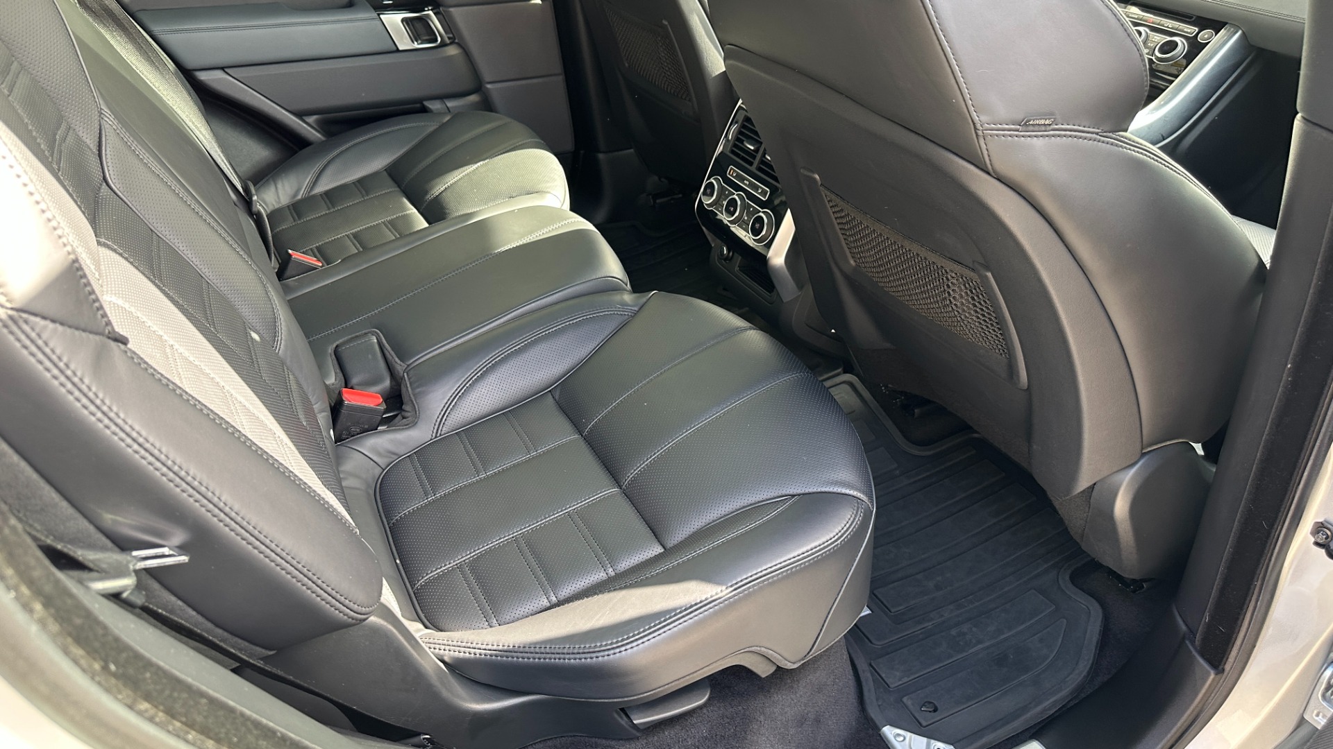 Used 2014 Land Rover Range Rover Sport Autobiography for sale Sold at Formula Imports in Charlotte NC 28227 23