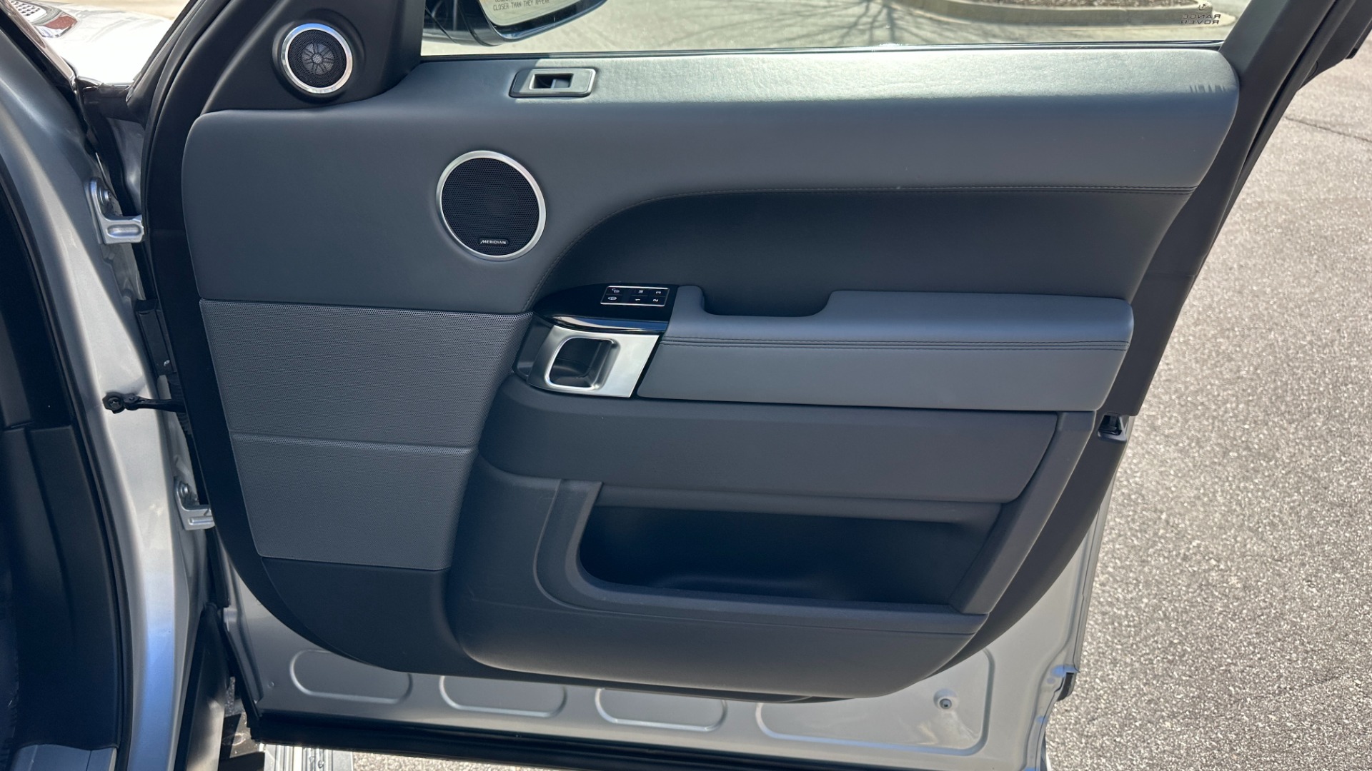 Used 2014 Land Rover Range Rover Sport Autobiography for sale Sold at Formula Imports in Charlotte NC 28227 25