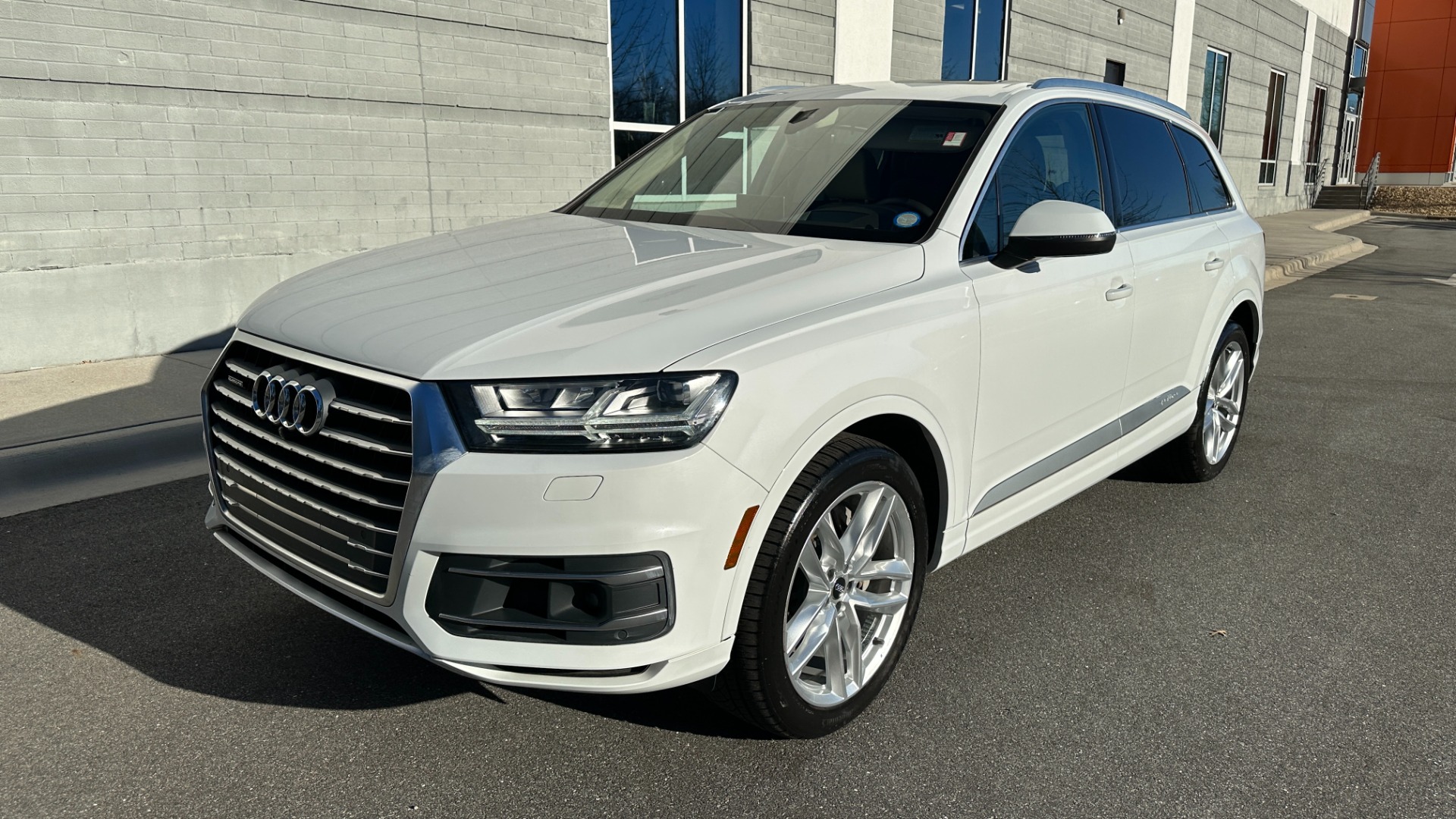 Used 2018 Audi Q7 PRESTIGE / COLD WEATHER PKG / TOWING PACKAGE / DRIVER ASSIST for sale $39,999 at Formula Imports in Charlotte NC 28227 2