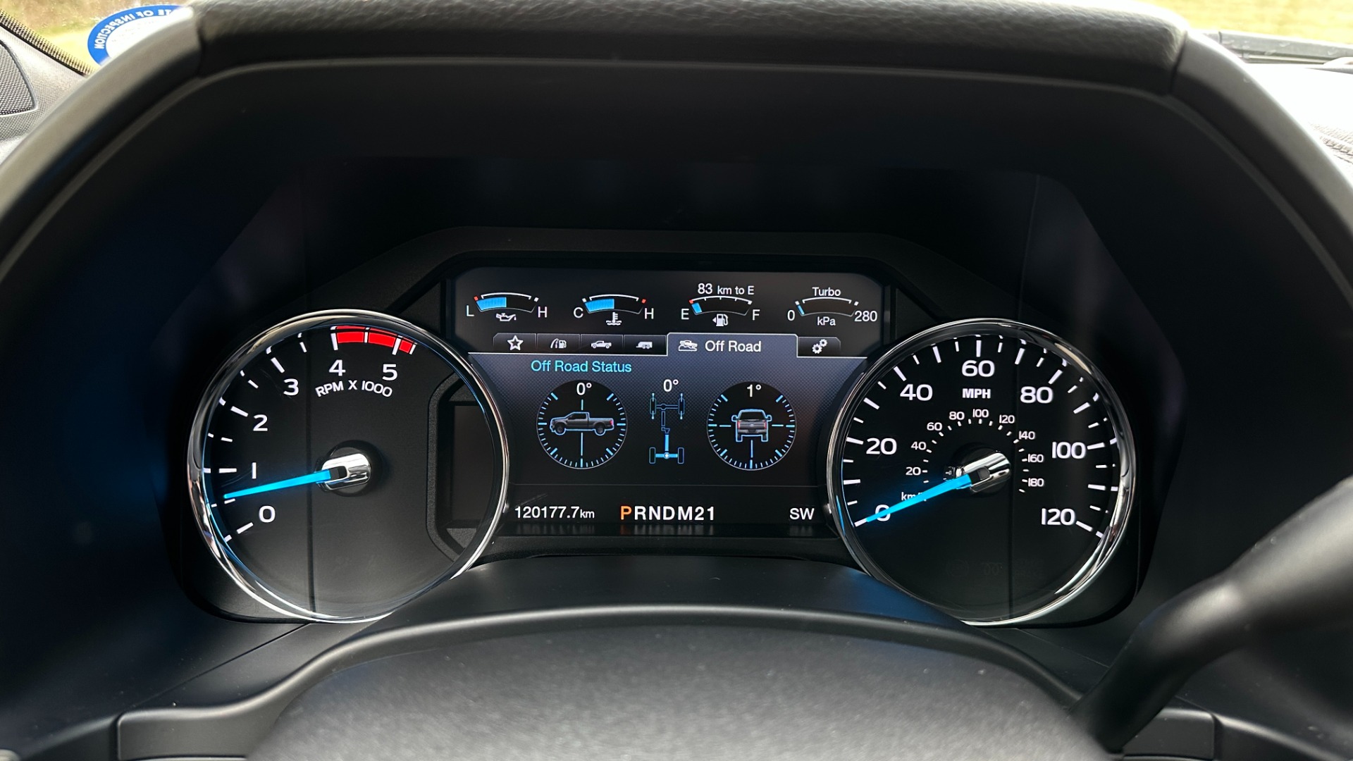 Used 2017 Ford Super Duty F-250 SRW PLATINUM / ULTIMATE PACKAGE / FX4 OFFROAD / 6.7L POWERSTROKE DIESEL for sale Sold at Formula Imports in Charlotte NC 28227 21