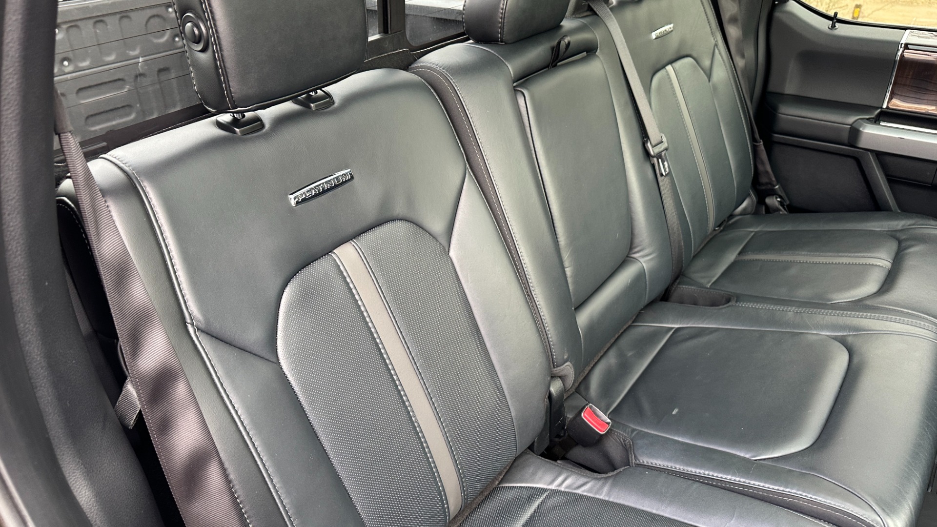 Used 2017 Ford Super Duty F-250 SRW PLATINUM / ULTIMATE PACKAGE / FX4 OFFROAD / 6.7L POWERSTROKE DIESEL for sale Sold at Formula Imports in Charlotte NC 28227 36