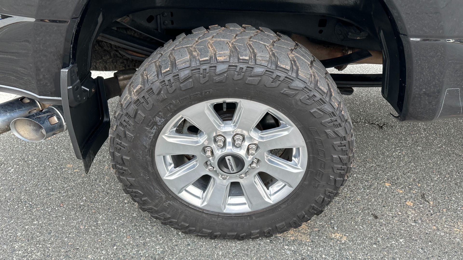 Used 2017 Ford Super Duty F-250 SRW PLATINUM / ULTIMATE PACKAGE / FX4 OFFROAD / 6.7L POWERSTROKE DIESEL for sale Sold at Formula Imports in Charlotte NC 28227 50