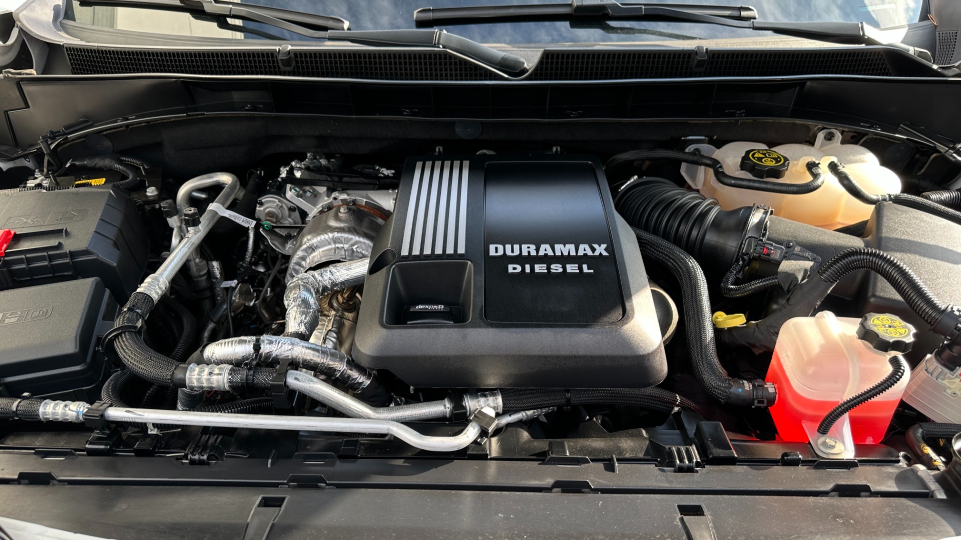 Used 2022 GMC Yukon DENALI / DURAMAX DIESEL / PANORAMIC ROOF / 22IN WHEELS for sale Sold at Formula Imports in Charlotte NC 28227 42