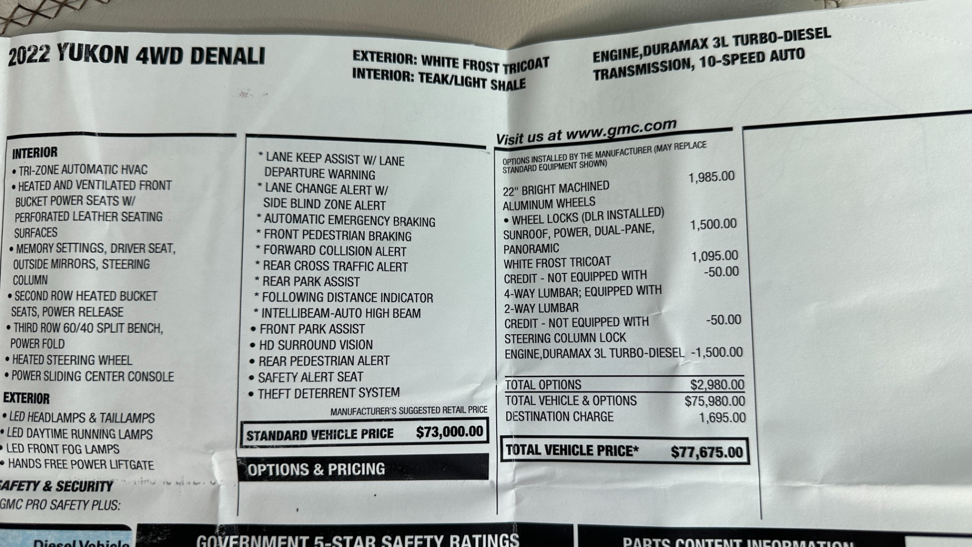 Used 2022 GMC Yukon DENALI / DURAMAX DIESEL / PANORAMIC ROOF / 22IN WHEELS for sale Sold at Formula Imports in Charlotte NC 28227 44