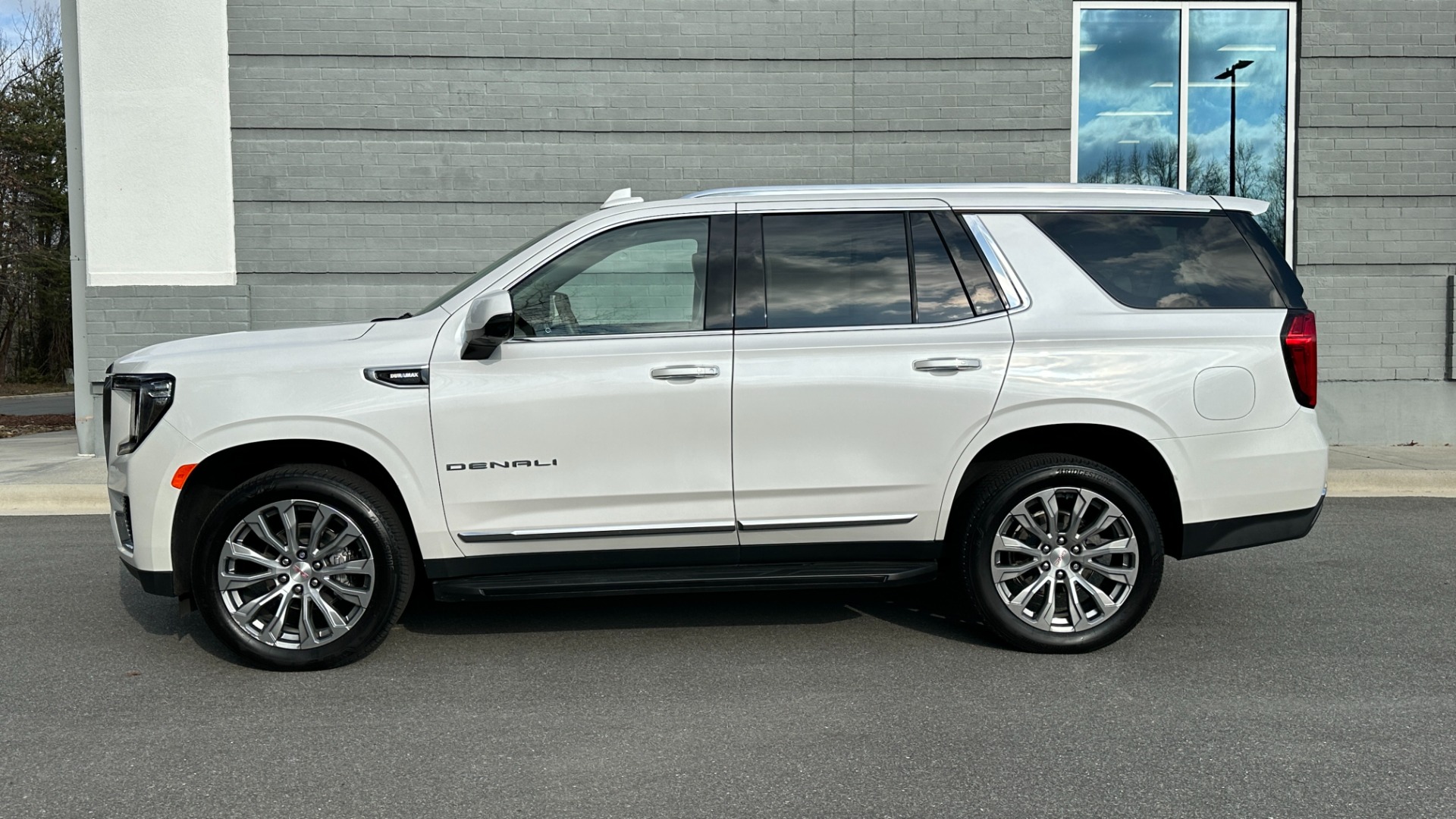 Roof Kit | GMC YUKON 2022
