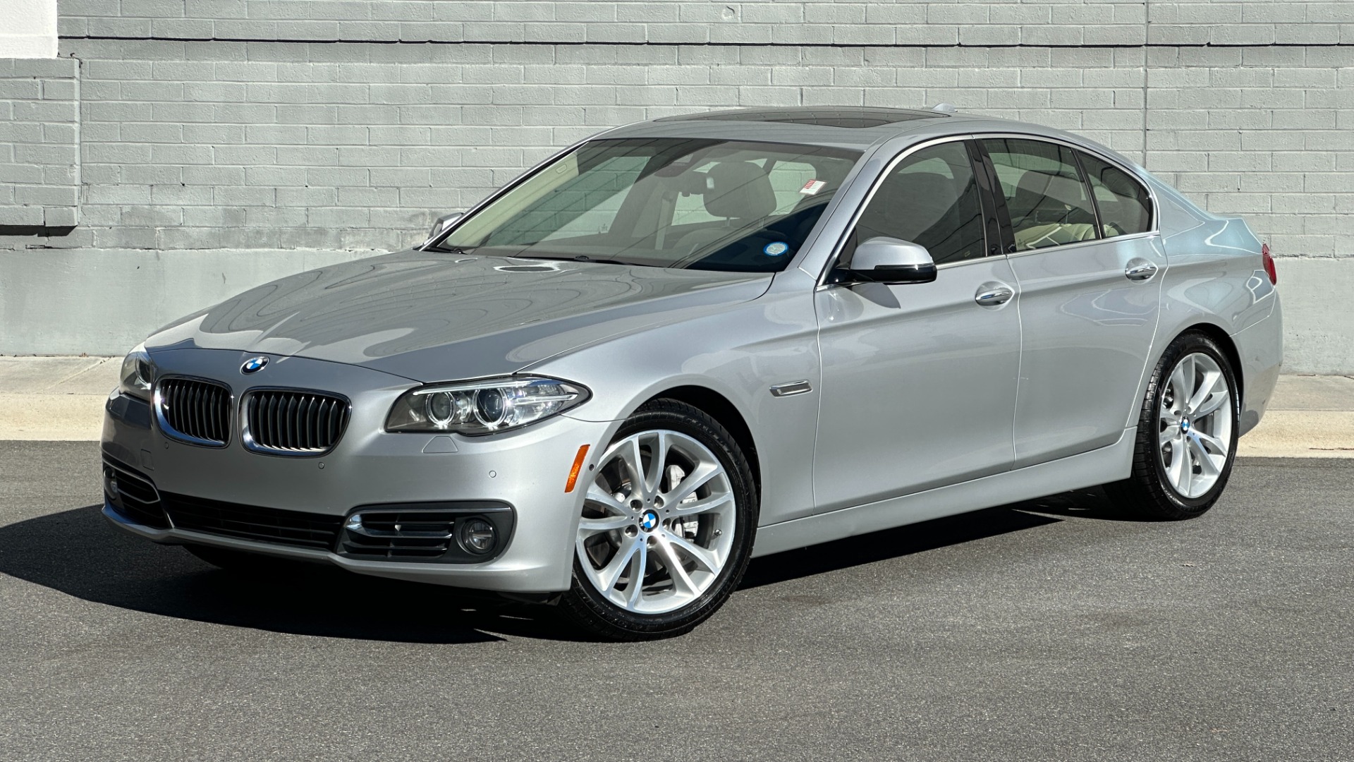Used 2016 BMW 5 Series 535i for sale Sold at Formula Imports in Charlotte NC 28227 1