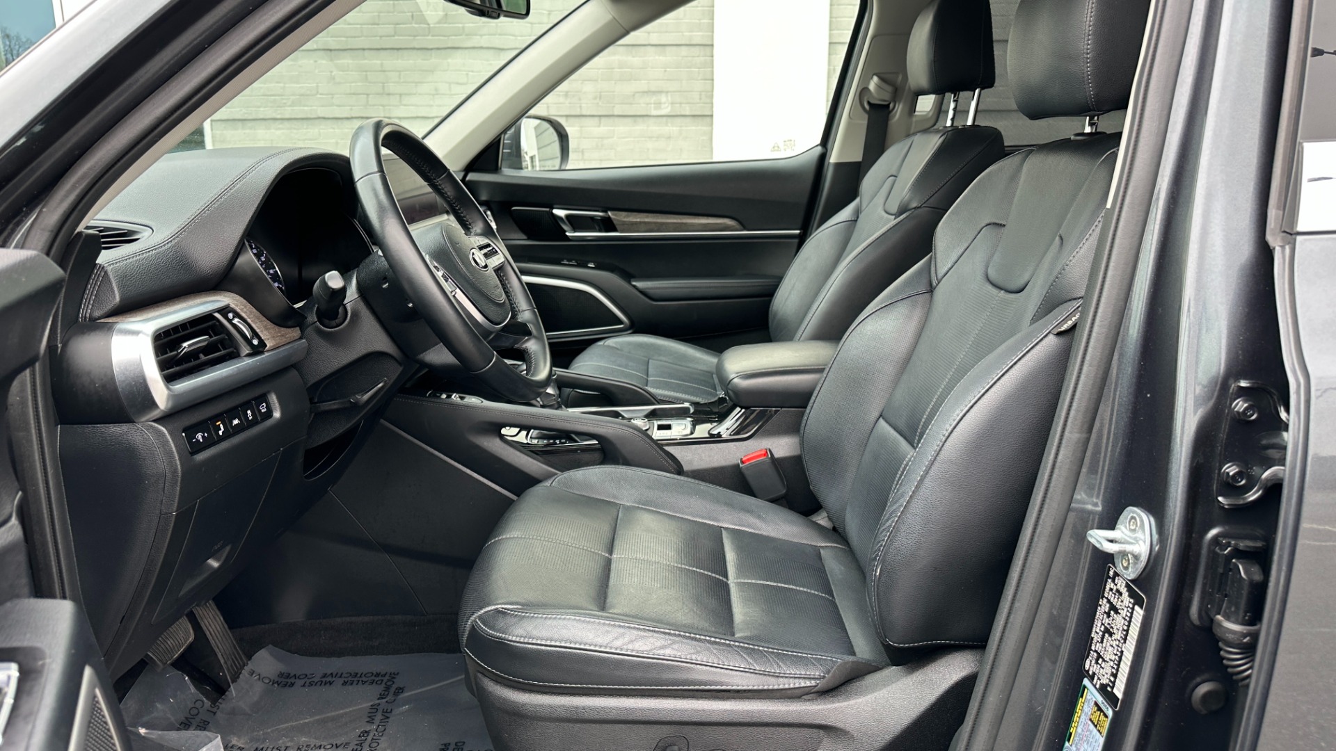 Used 2020 Kia Telluride EX / DRIVER ASSIST / LEATHER / V6 / APPLE CARPLAY / REARVIEW / 3 ROW for sale $31,695 at Formula Imports in Charlotte NC 28227 12