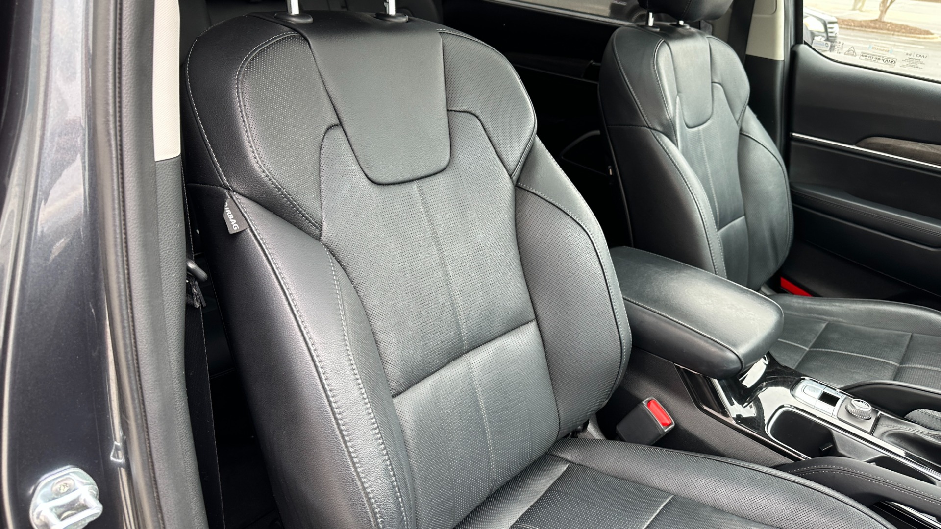 Used 2020 Kia Telluride EX / DRIVER ASSIST / LEATHER / V6 / APPLE CARPLAY / REARVIEW / 3 ROW for sale $31,695 at Formula Imports in Charlotte NC 28227 40