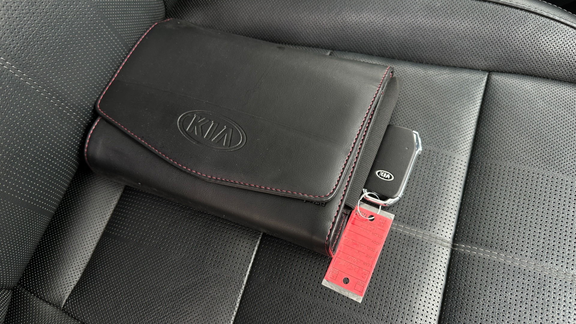 Used 2020 Kia Telluride EX / DRIVER ASSIST / LEATHER / V6 / APPLE CARPLAY / REARVIEW / 3 ROW for sale $31,695 at Formula Imports in Charlotte NC 28227 49